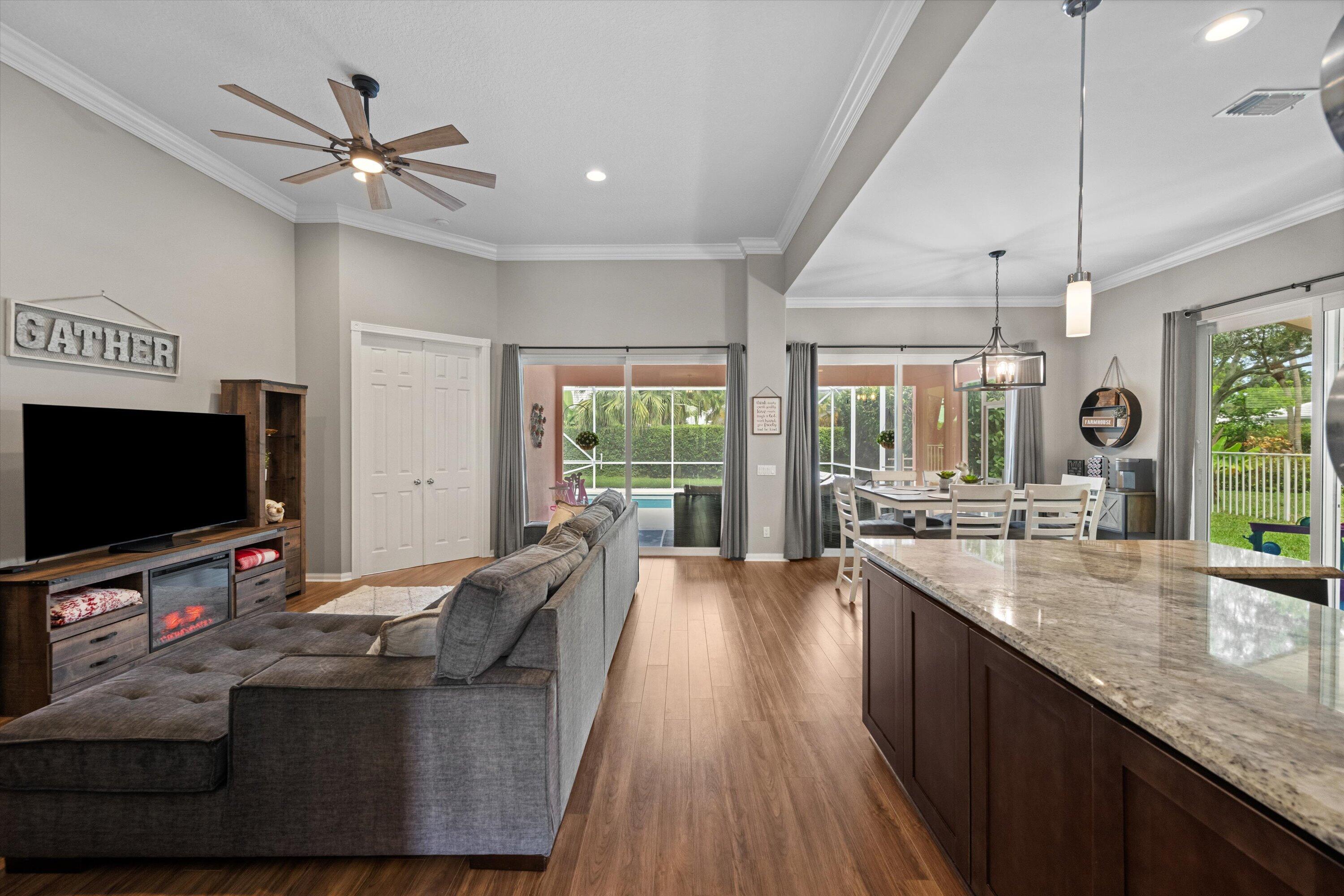8488 Beaconhill, Palm Beach Gardens FL 33410