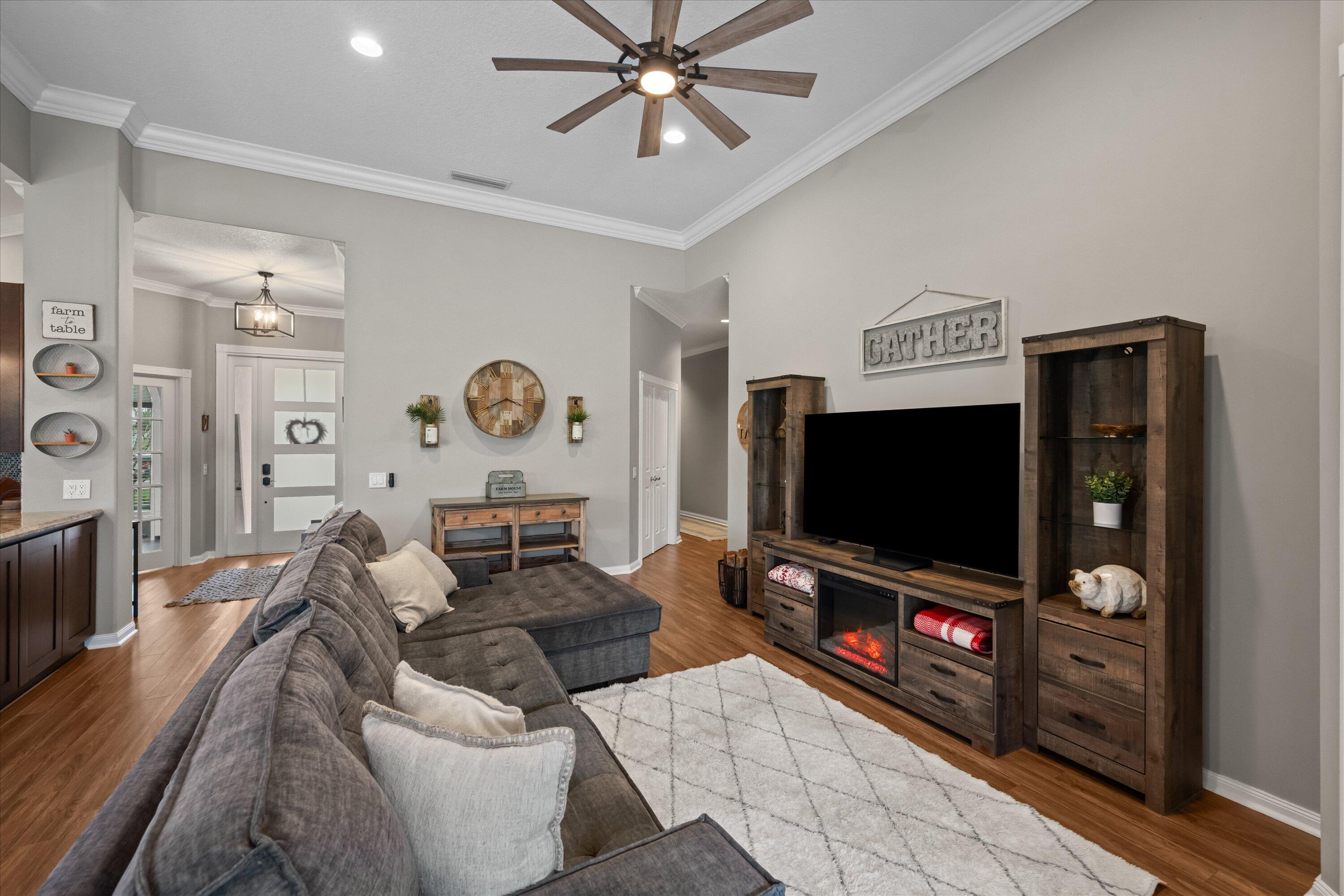 8488 Beaconhill, Palm Beach Gardens FL 33410