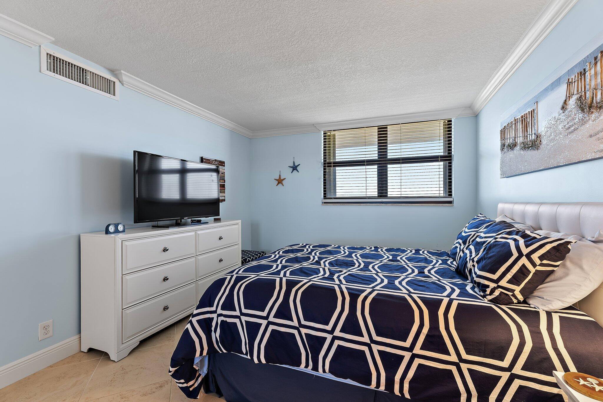 840 Ocean #905, Juno Beach FL 33408