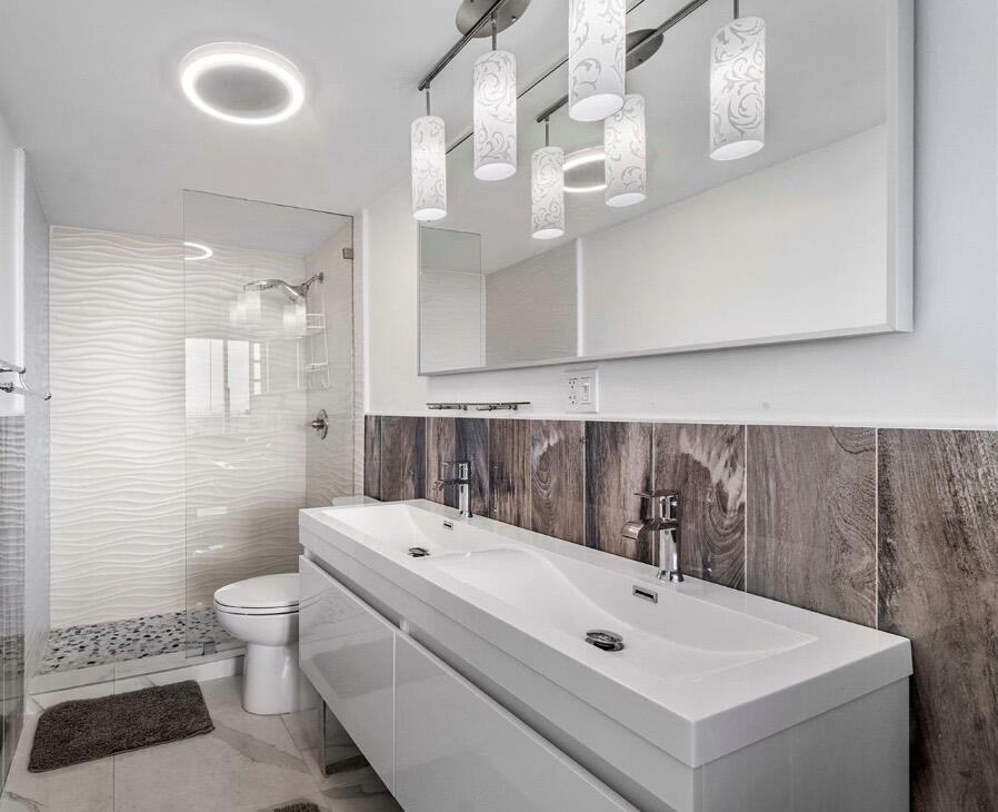1720 Harrison #15a, Hollywood FL 33020
