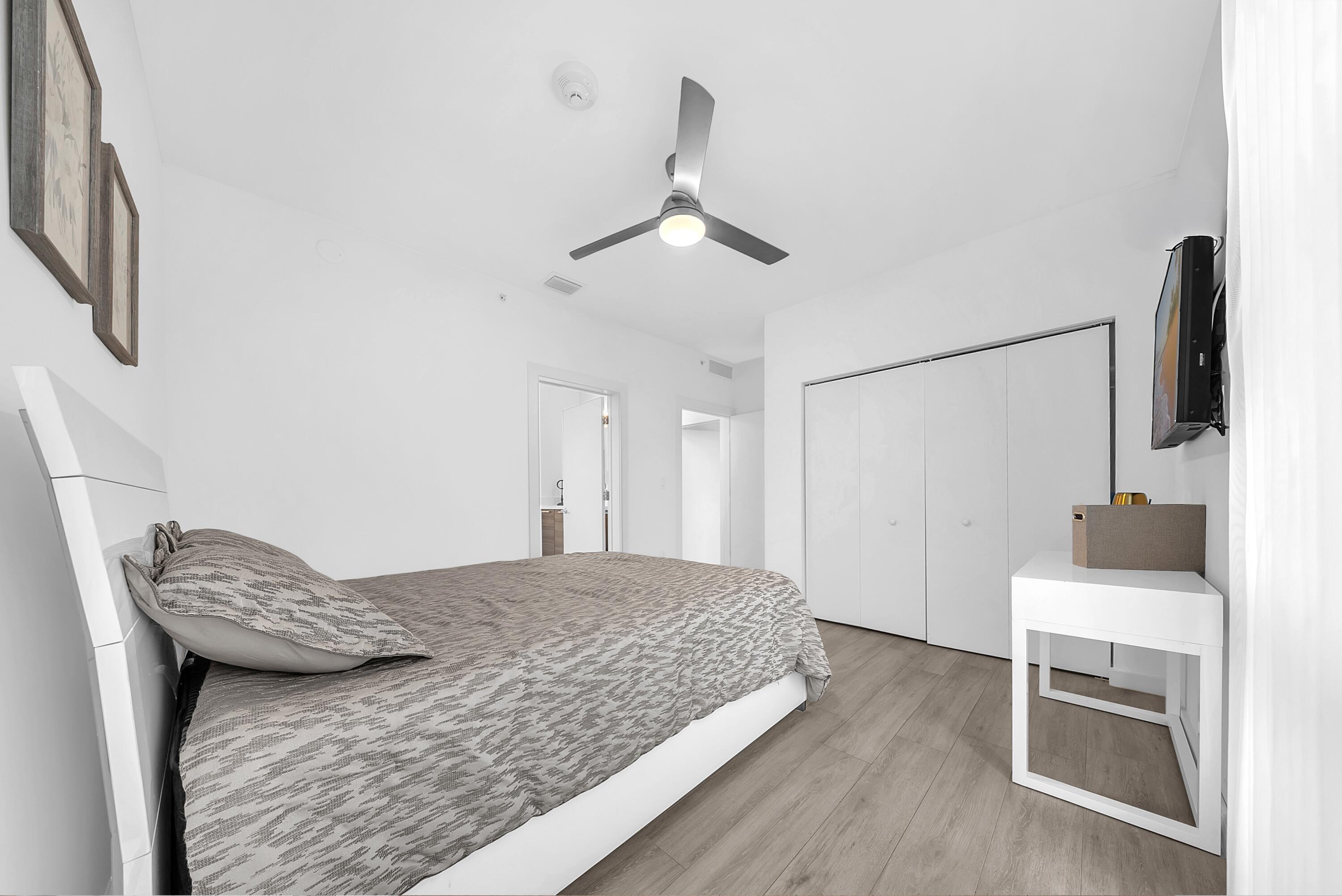 51 SE 19th #303, Deerfield Beach FL 33441