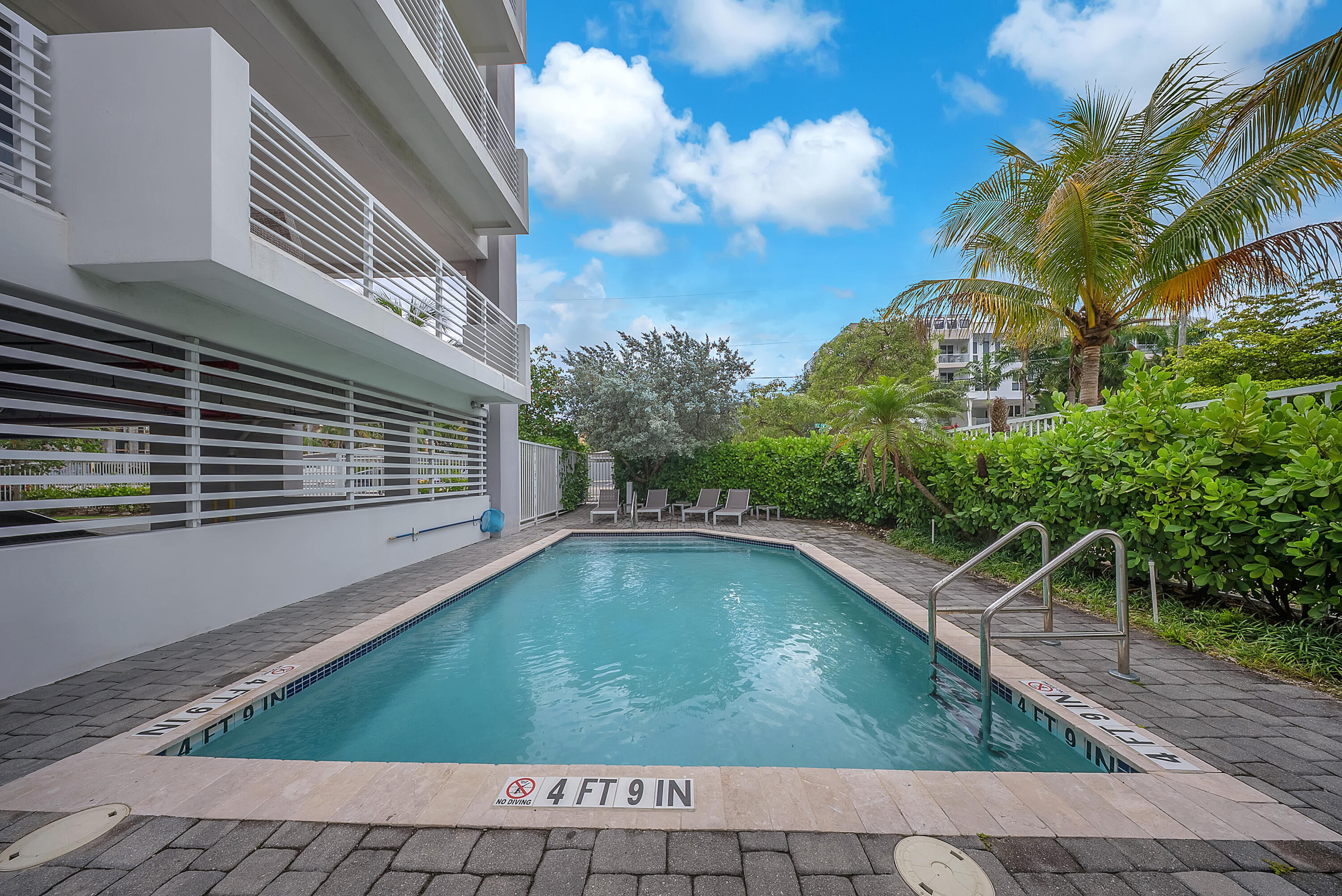 51 SE 19th #303, Deerfield Beach FL 33441
