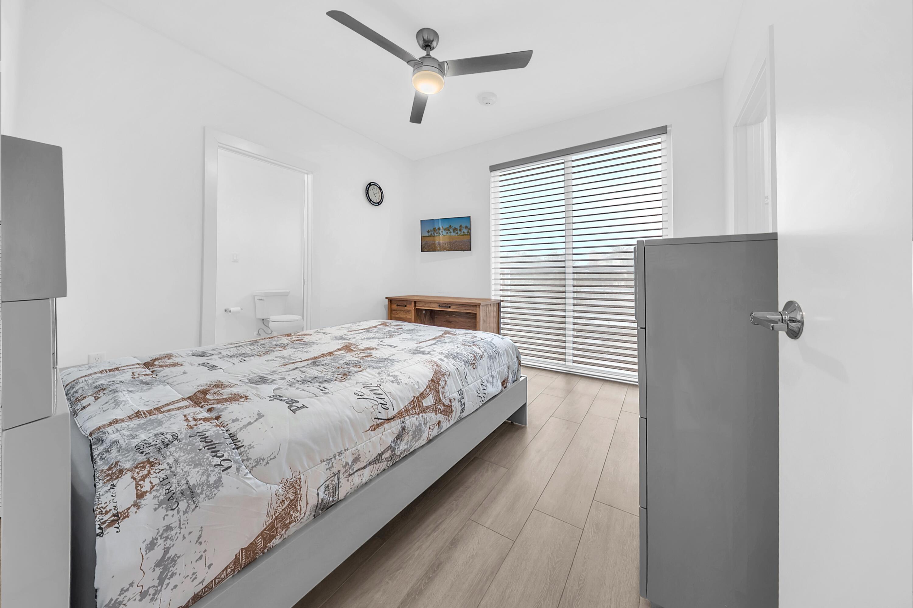 51 SE 19th #303, Deerfield Beach FL 33441