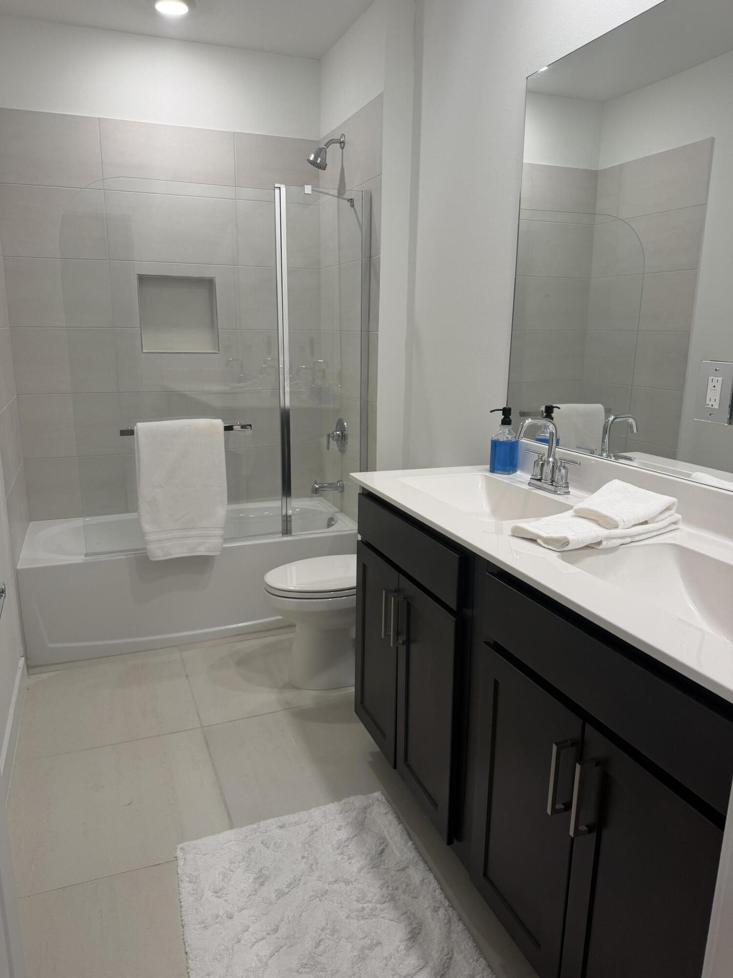 1325 NE 2nd Court, Homestead FL 33033