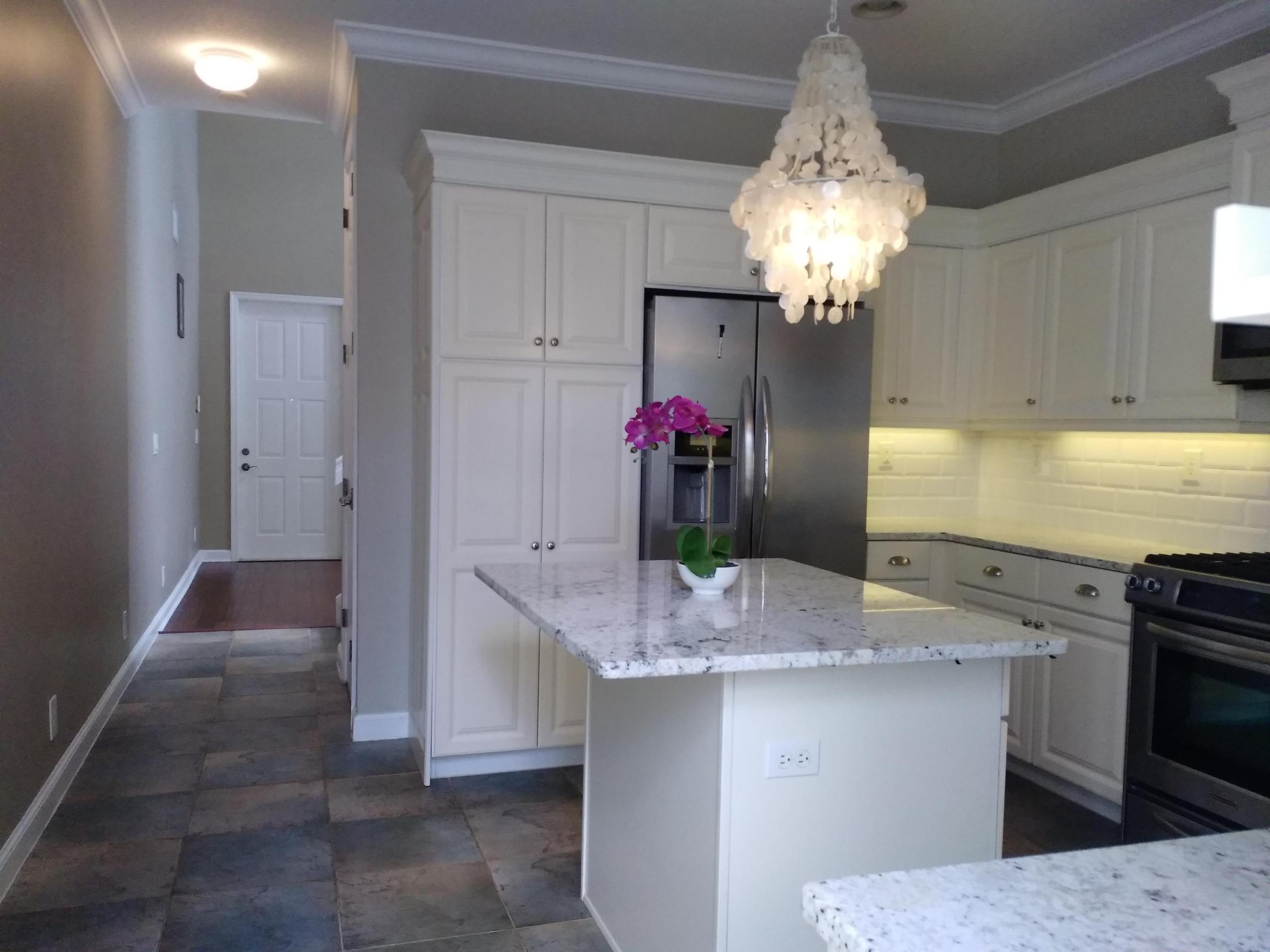 521 Tomahawk, Palm Beach Gardens FL 33410