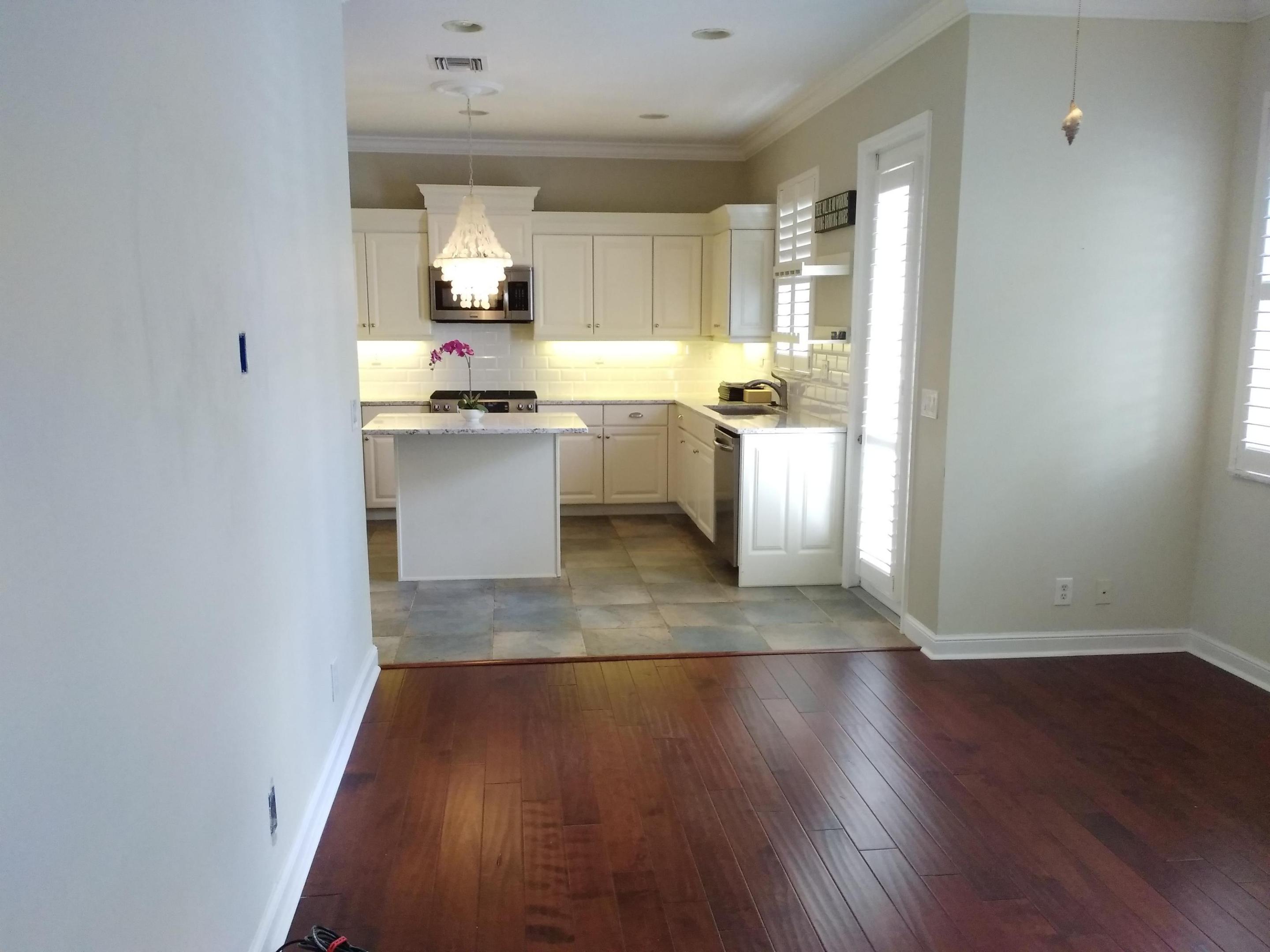 521 Tomahawk, Palm Beach Gardens FL 33410