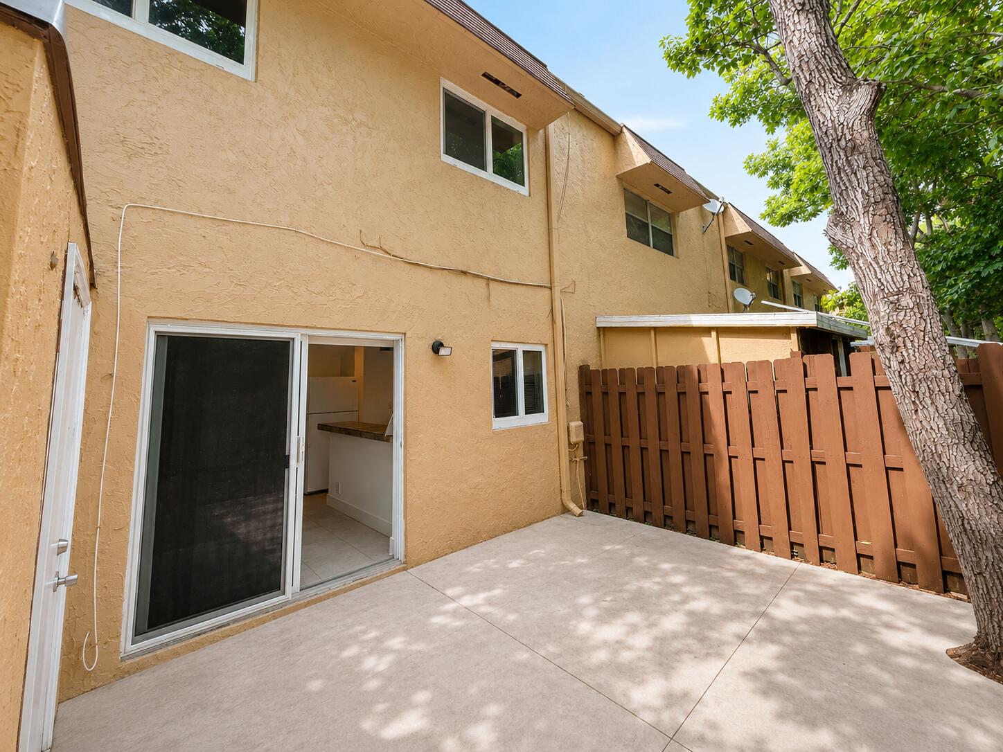 5728 5728 Blueberry Ct, Unit #38, Lauderhill FL 33313