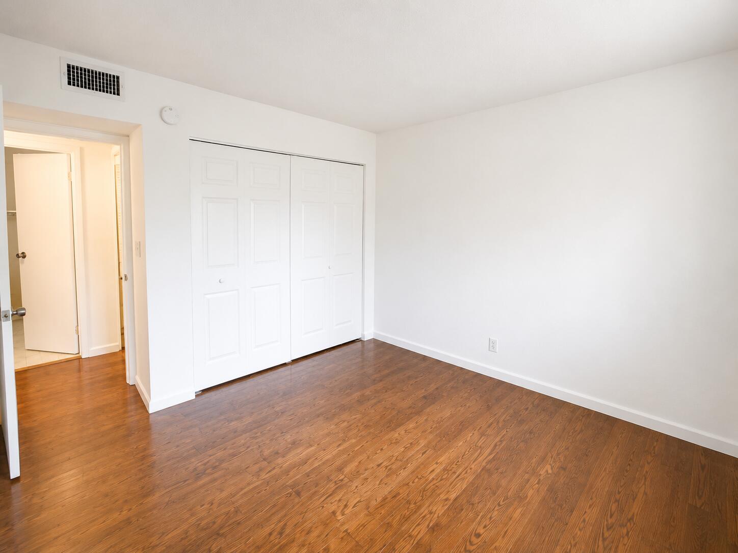 5728 5728 Blueberry Ct, Unit #38, Lauderhill FL 33313