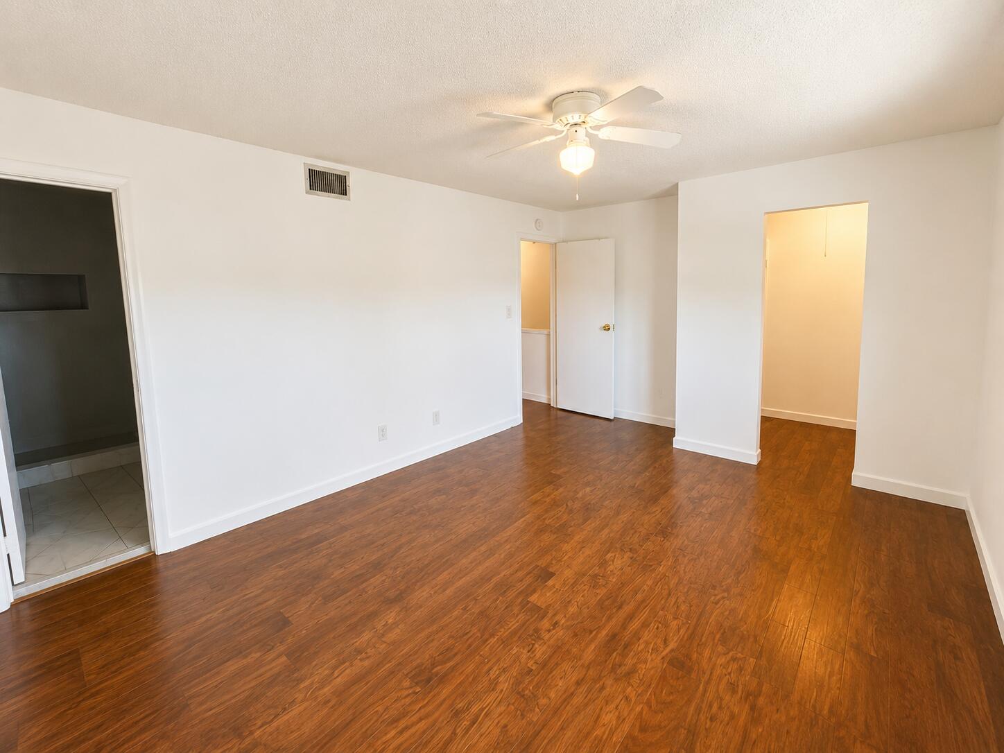 5728 5728 Blueberry Ct, Unit #38, Lauderhill FL 33313