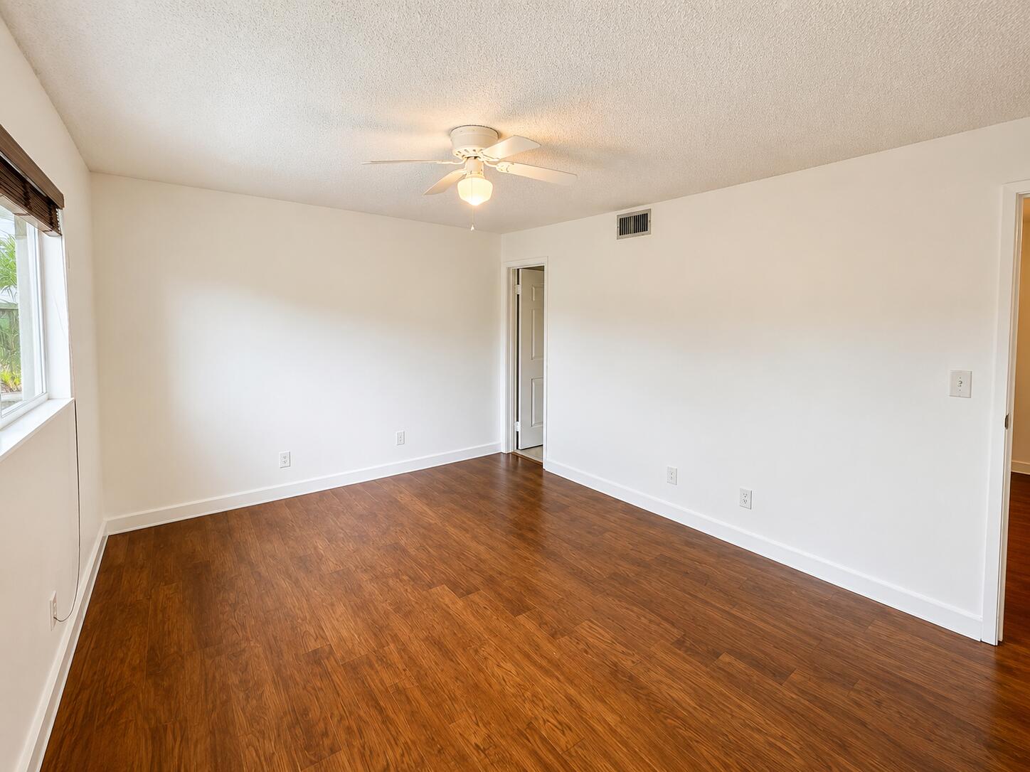 5728 5728 Blueberry Ct, Unit #38, Lauderhill FL 33313