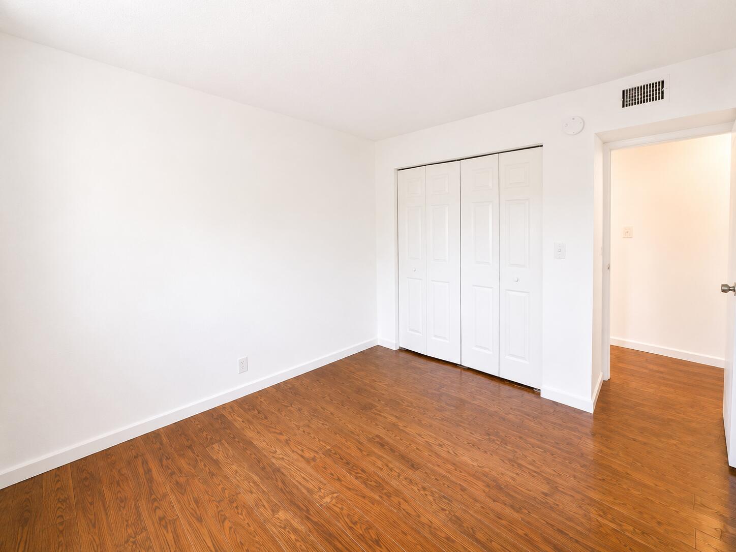 5728 5728 Blueberry Ct, Unit #38, Lauderhill FL 33313