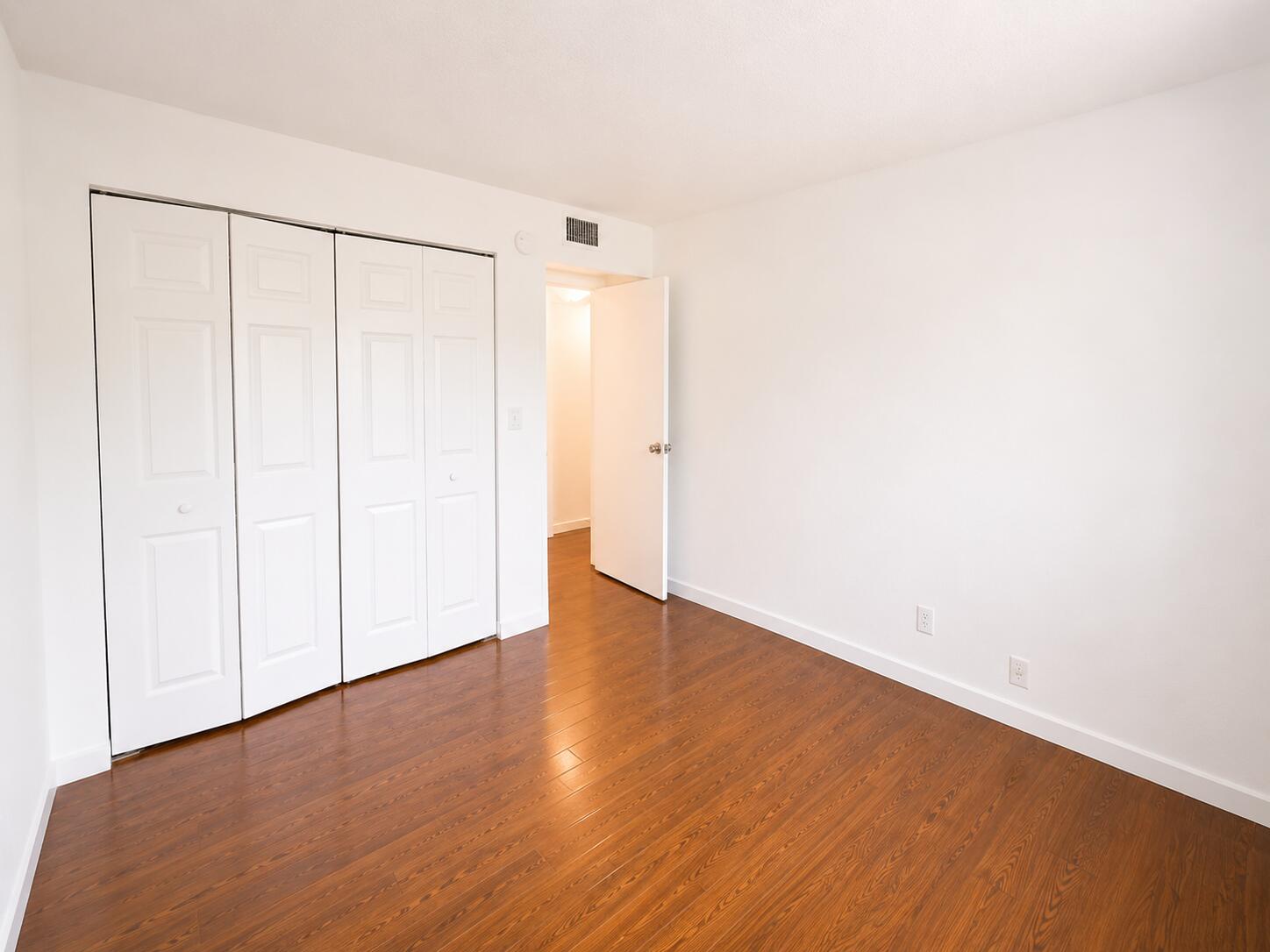 5728 5728 Blueberry Ct, Unit #38, Lauderhill FL 33313