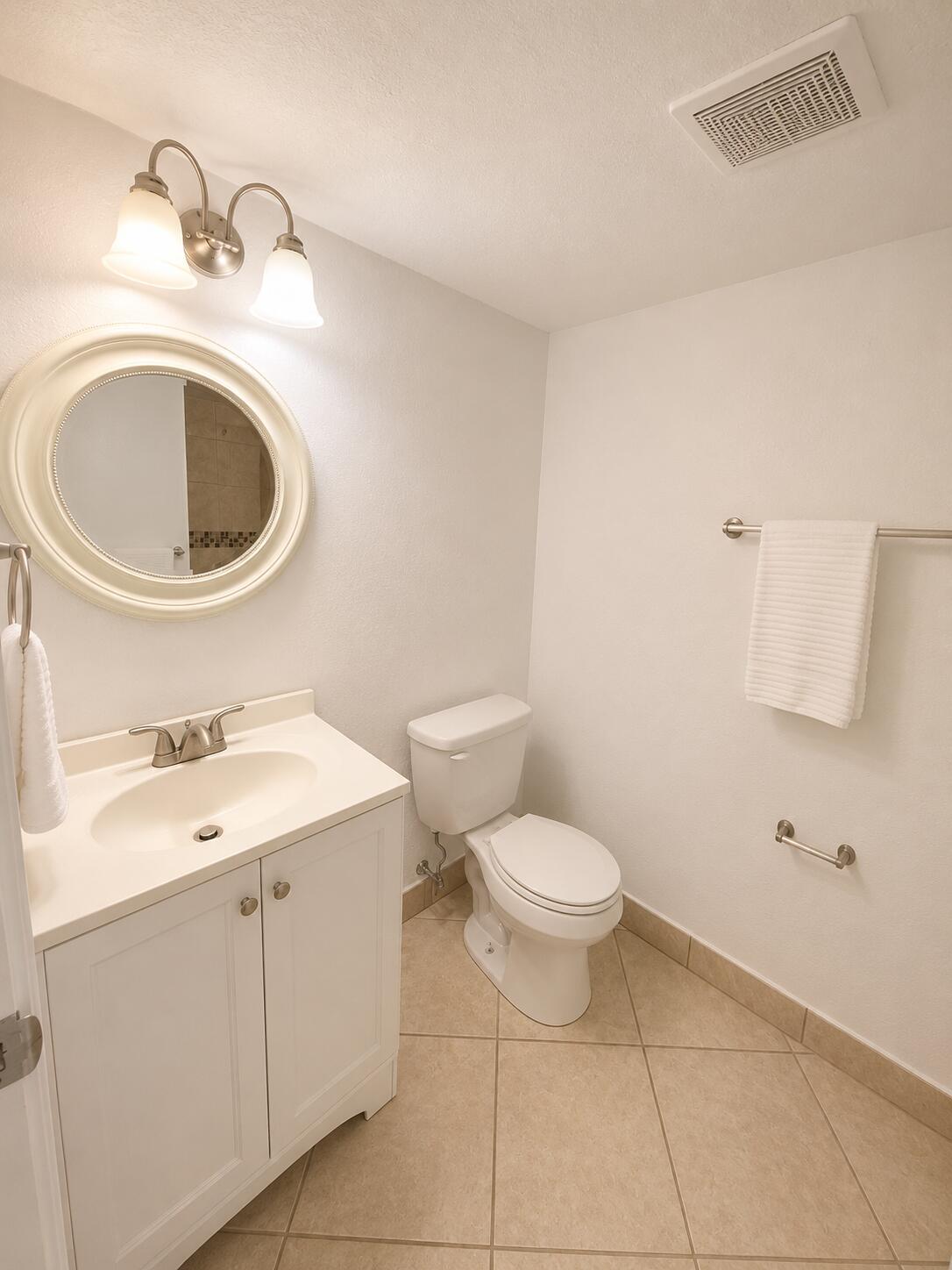 5728 5728 Blueberry Ct, Unit #38, Lauderhill FL 33313