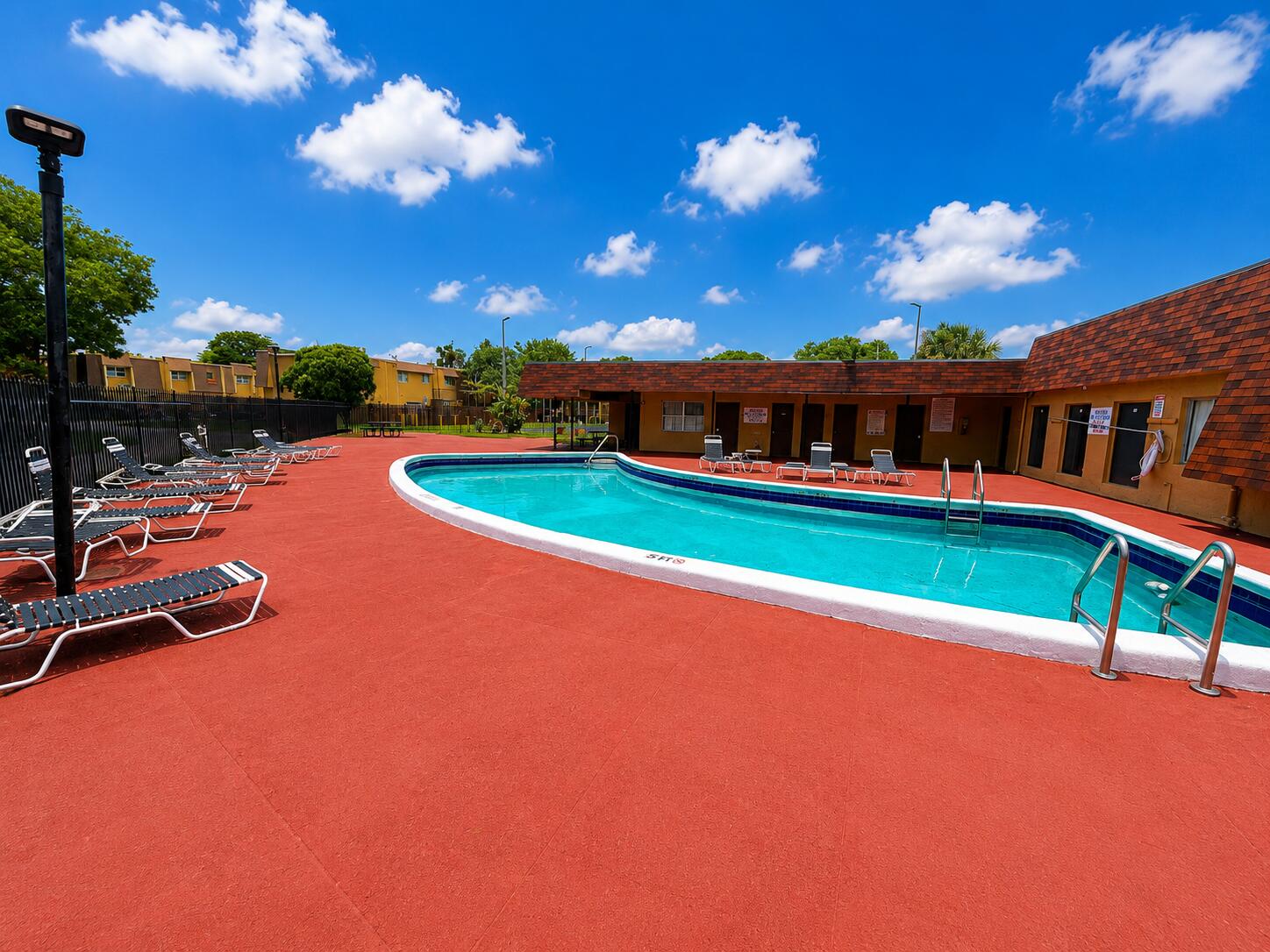 5728 5728 Blueberry Ct, Unit #38, Lauderhill FL 33313