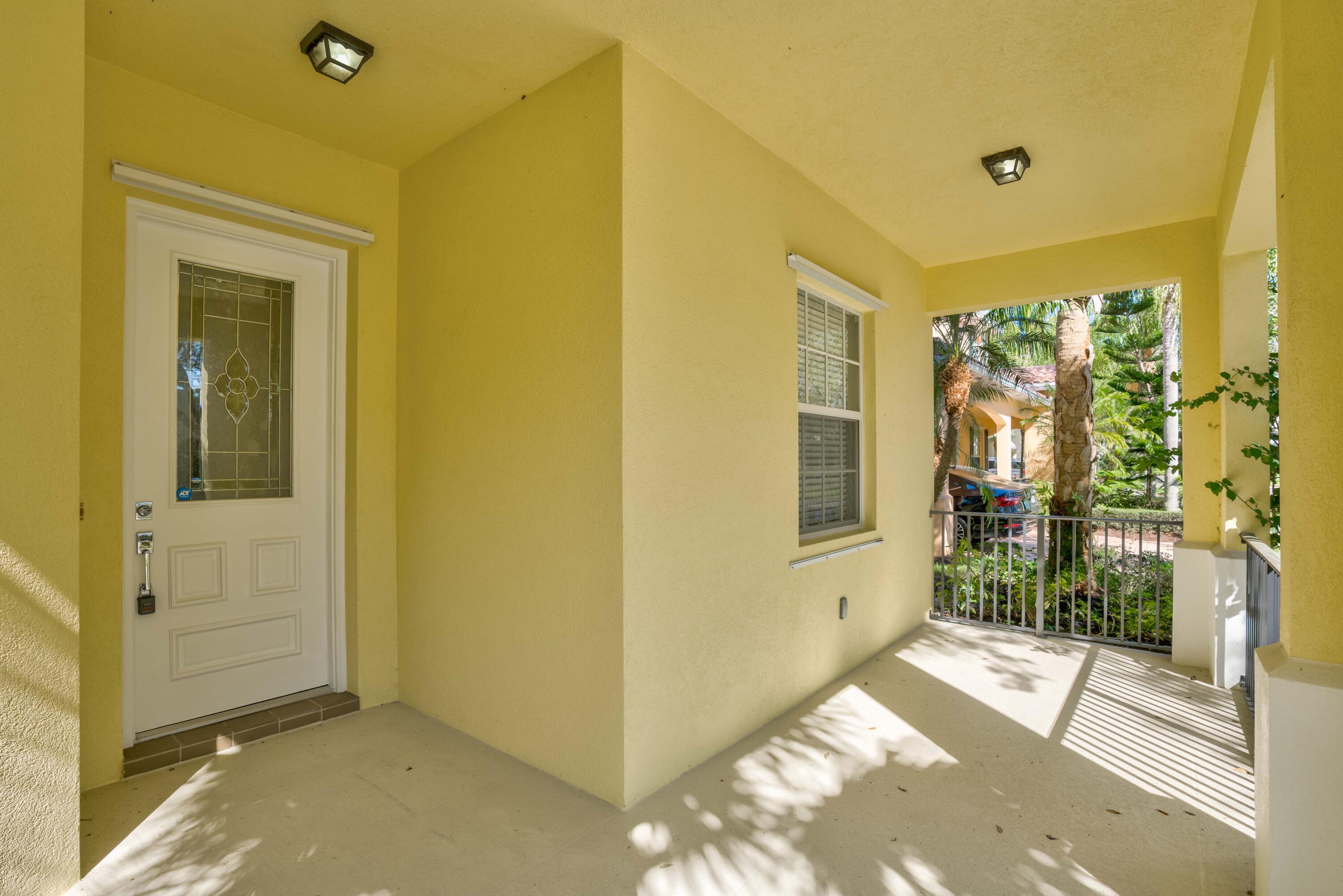 256 San Remo, Jupiter FL 33458