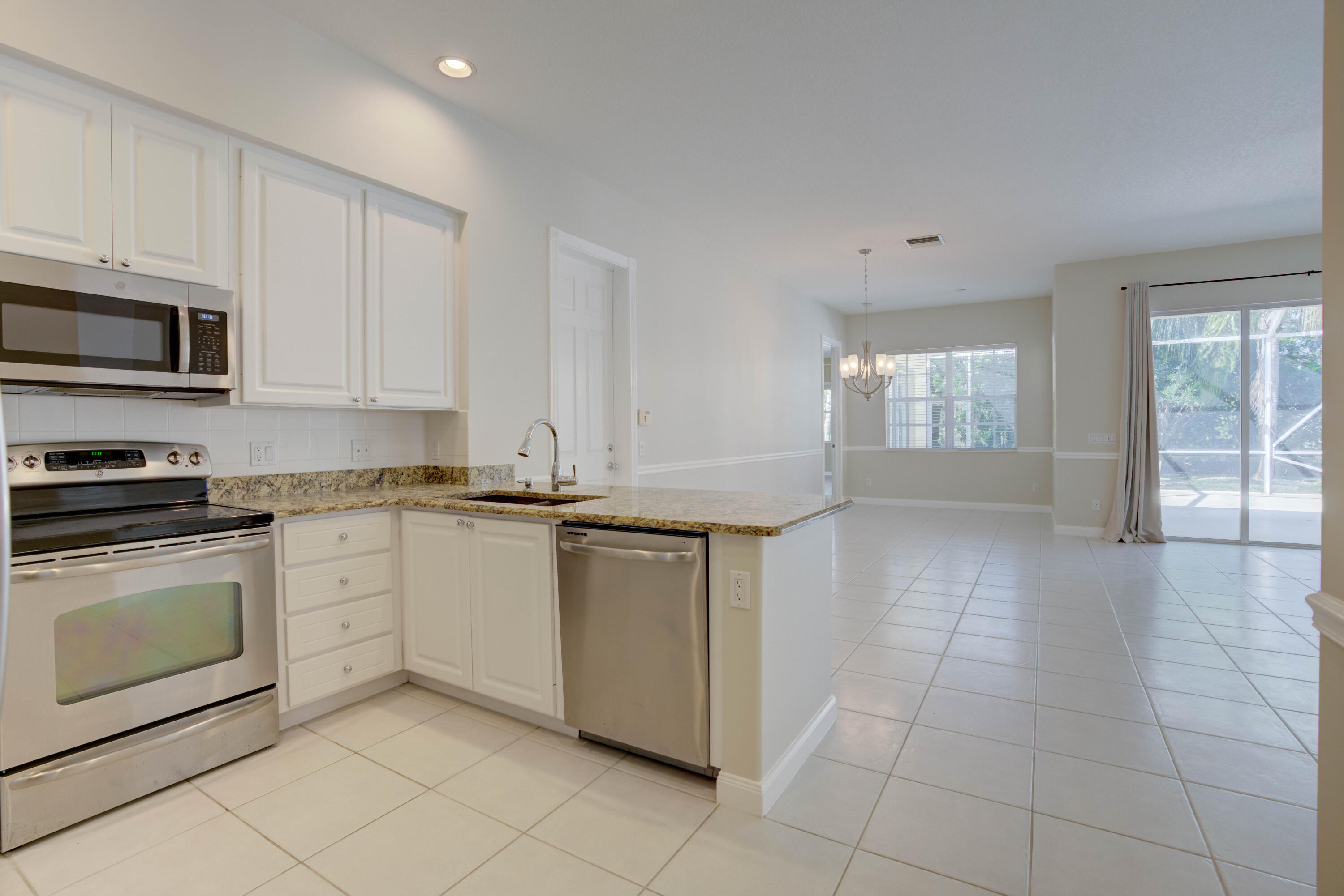256 San Remo, Jupiter FL 33458