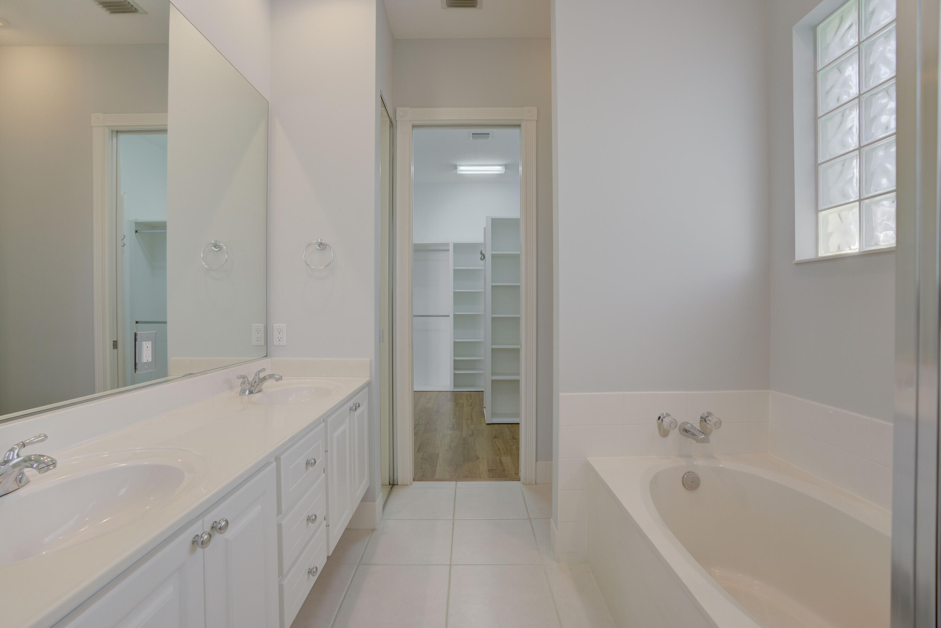 256 San Remo, Jupiter FL 33458