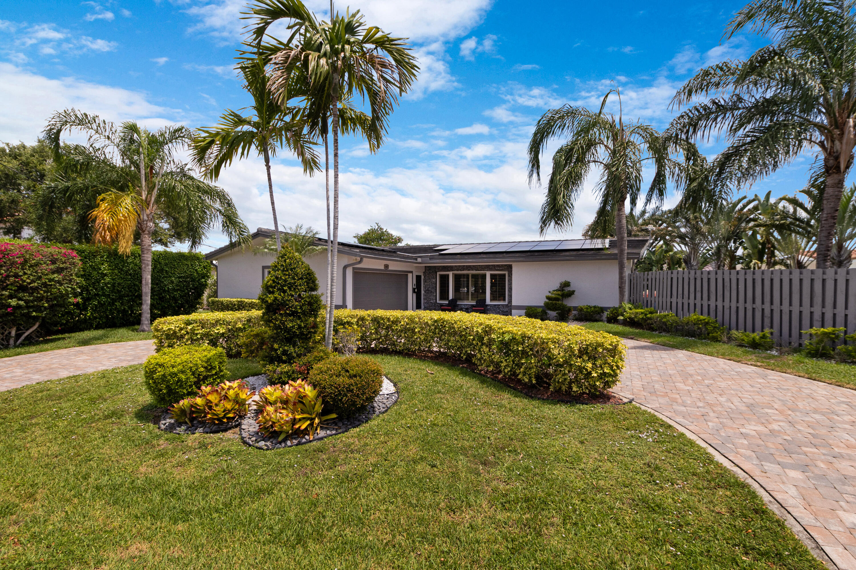 1483 NE 53rd, Fort Lauderdale FL 33334