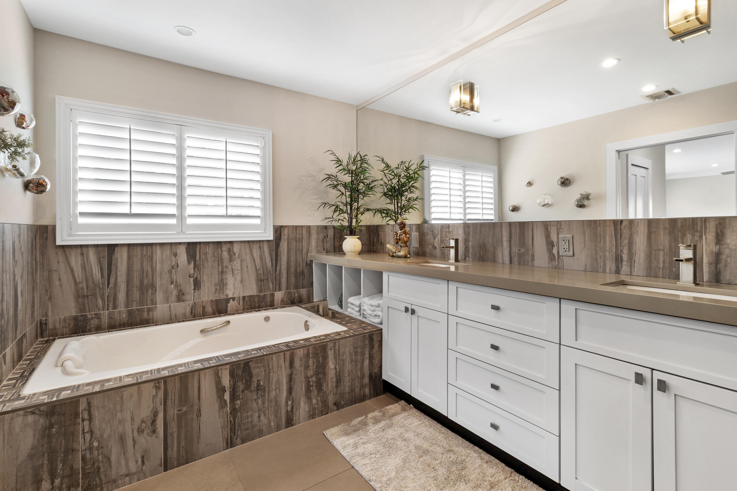 1483 NE 53rd, Fort Lauderdale FL 33334