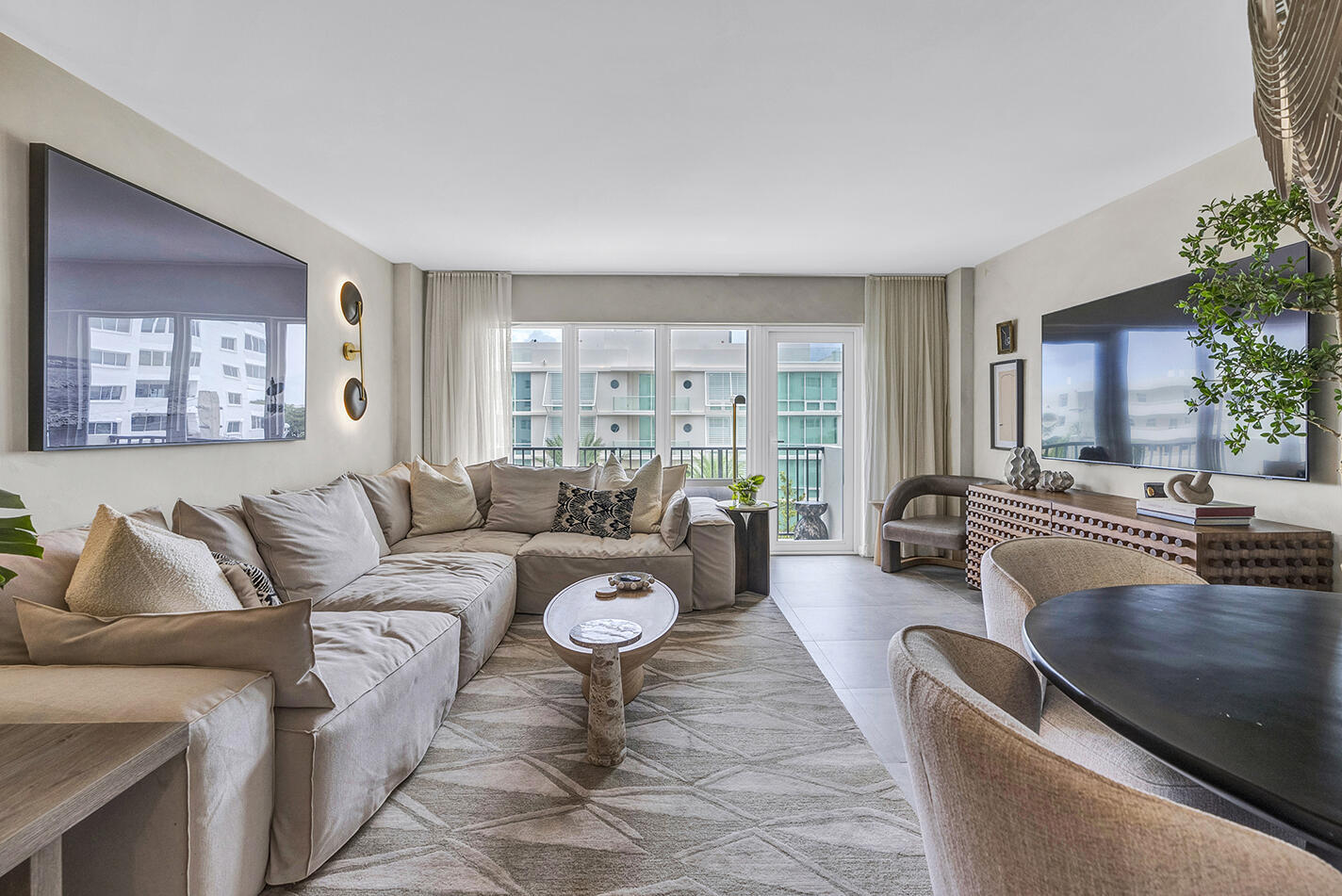 340 Sunset #505, Fort Lauderdale FL 33301