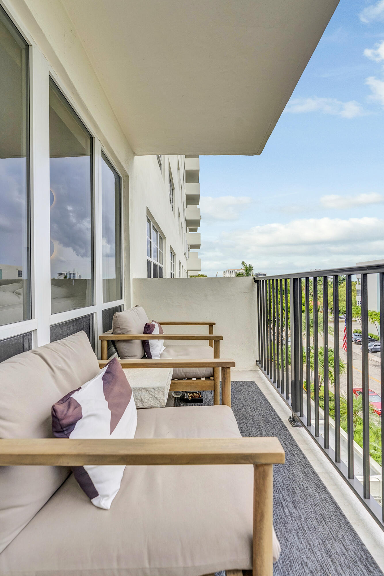 340 Sunset #505, Fort Lauderdale FL 33301