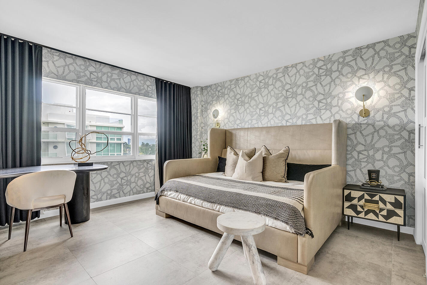 340 Sunset #505, Fort Lauderdale FL 33301