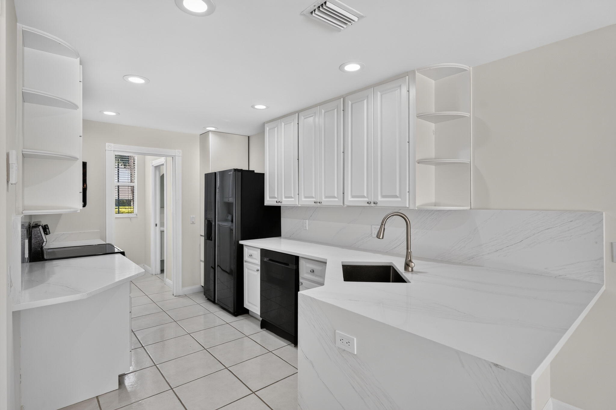 112 Santa Barbara, Palm Beach Gardens FL 33410