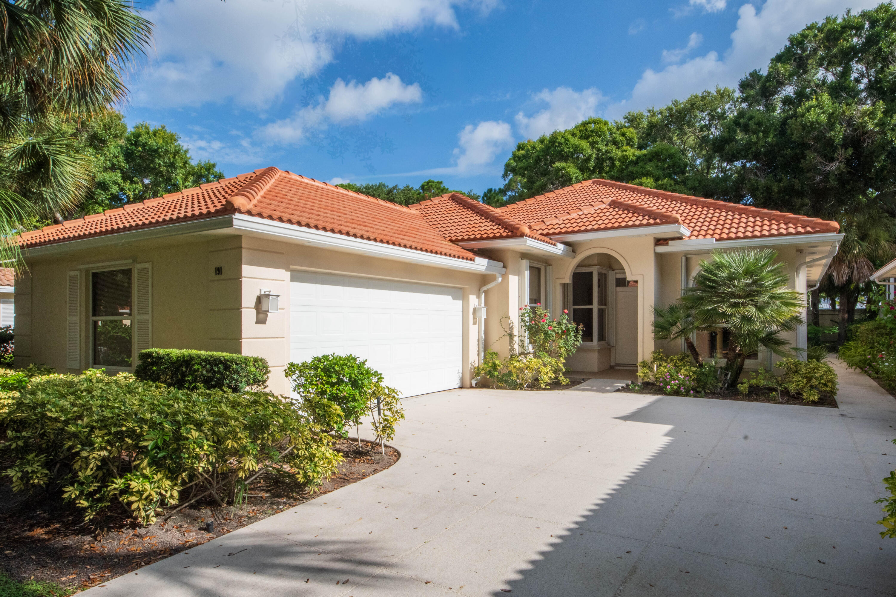 191 E Tall Oaks, Palm Beach Gardens FL 33410