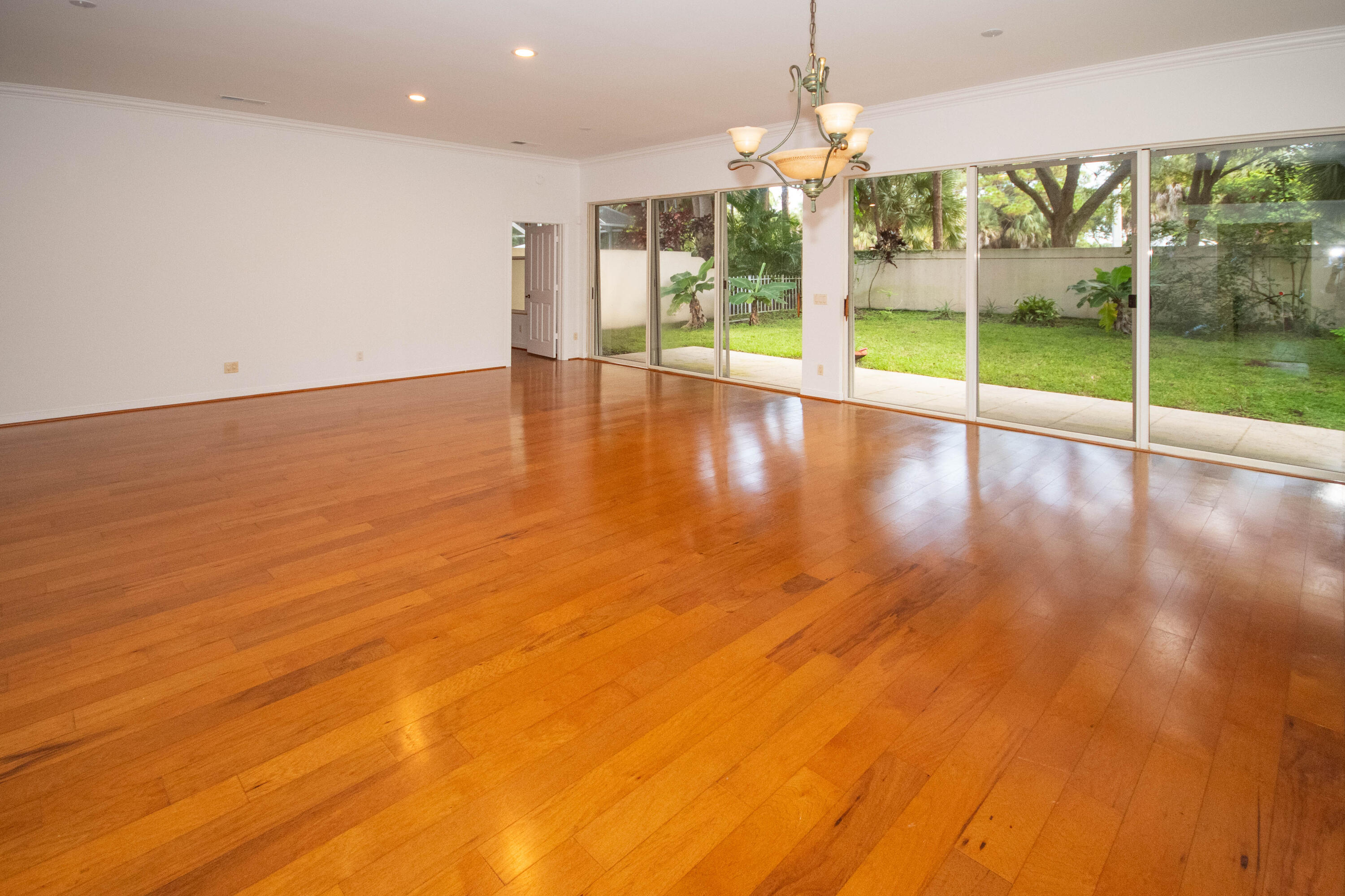191 E Tall Oaks, Palm Beach Gardens FL 33410
