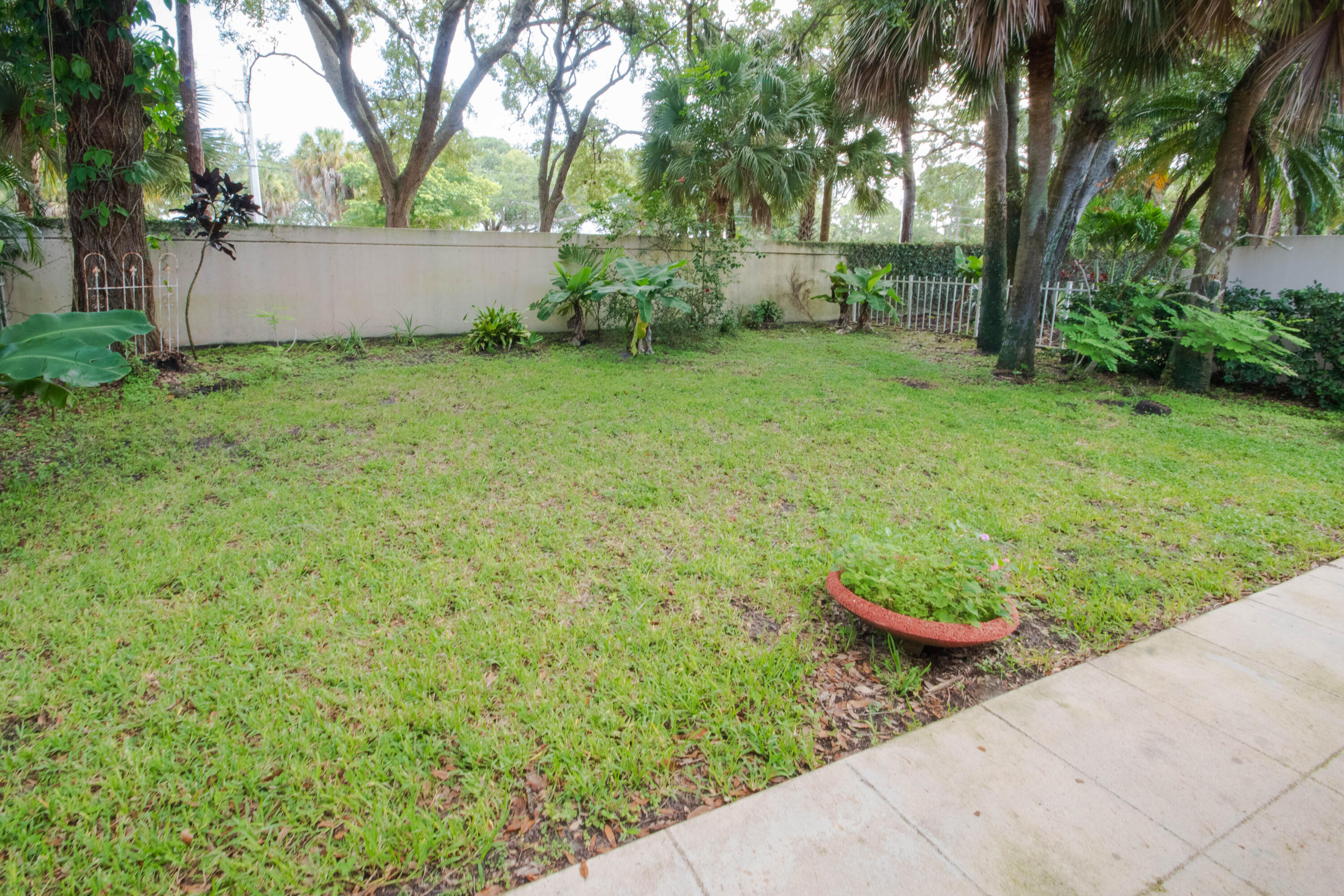 191 E Tall Oaks, Palm Beach Gardens FL 33410
