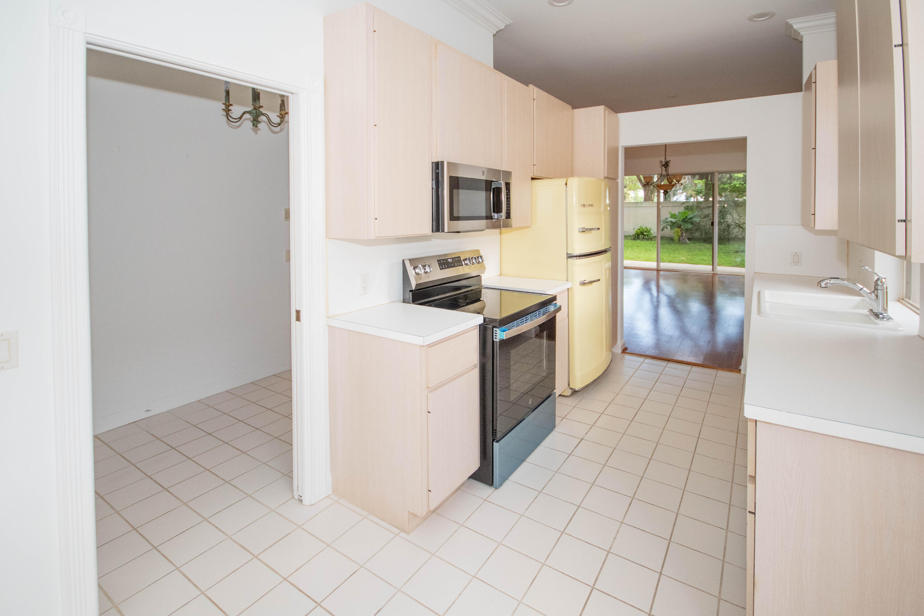 191 E Tall Oaks, Palm Beach Gardens FL 33410