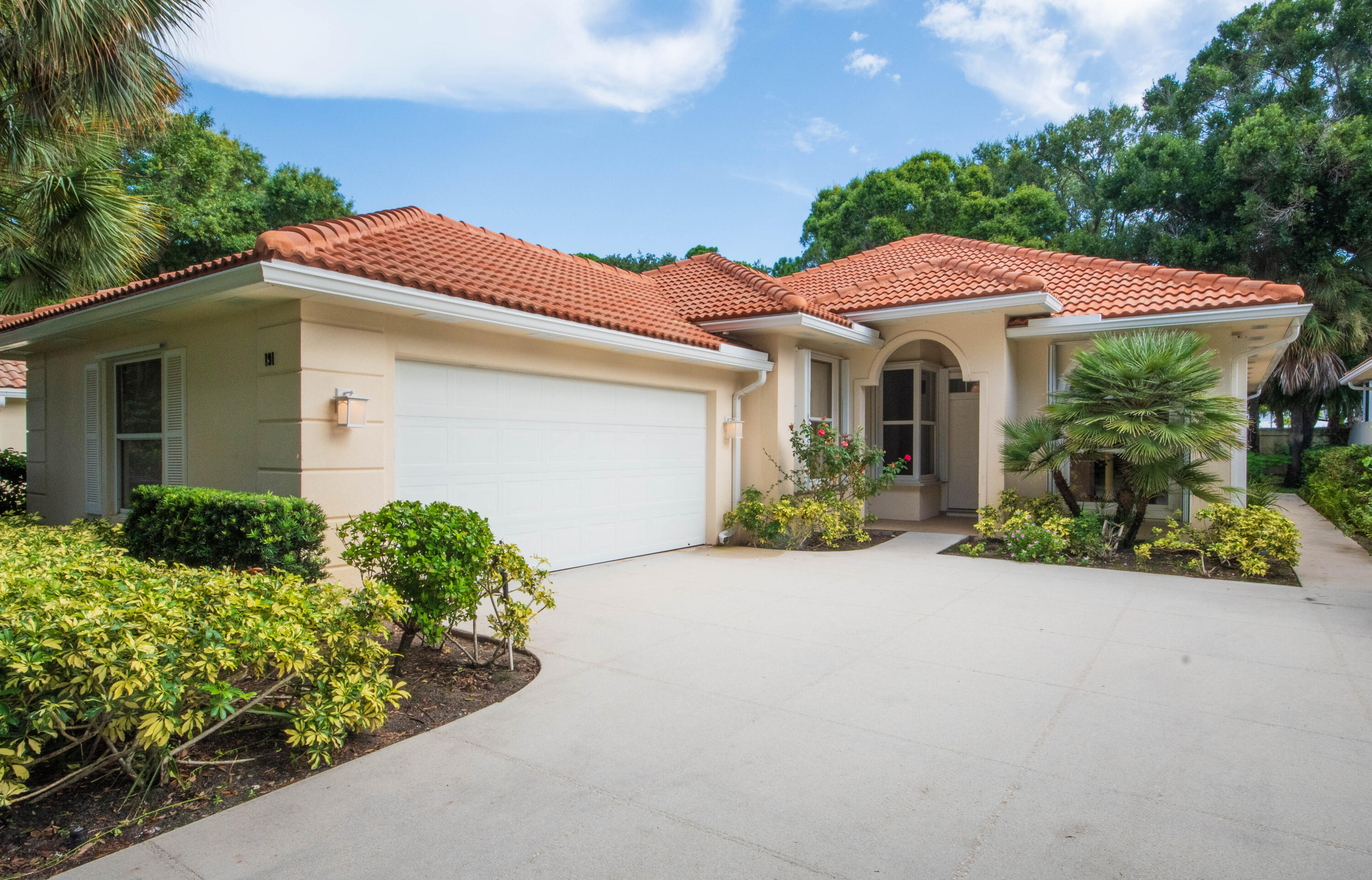 191 E Tall Oaks, Palm Beach Gardens FL 33410