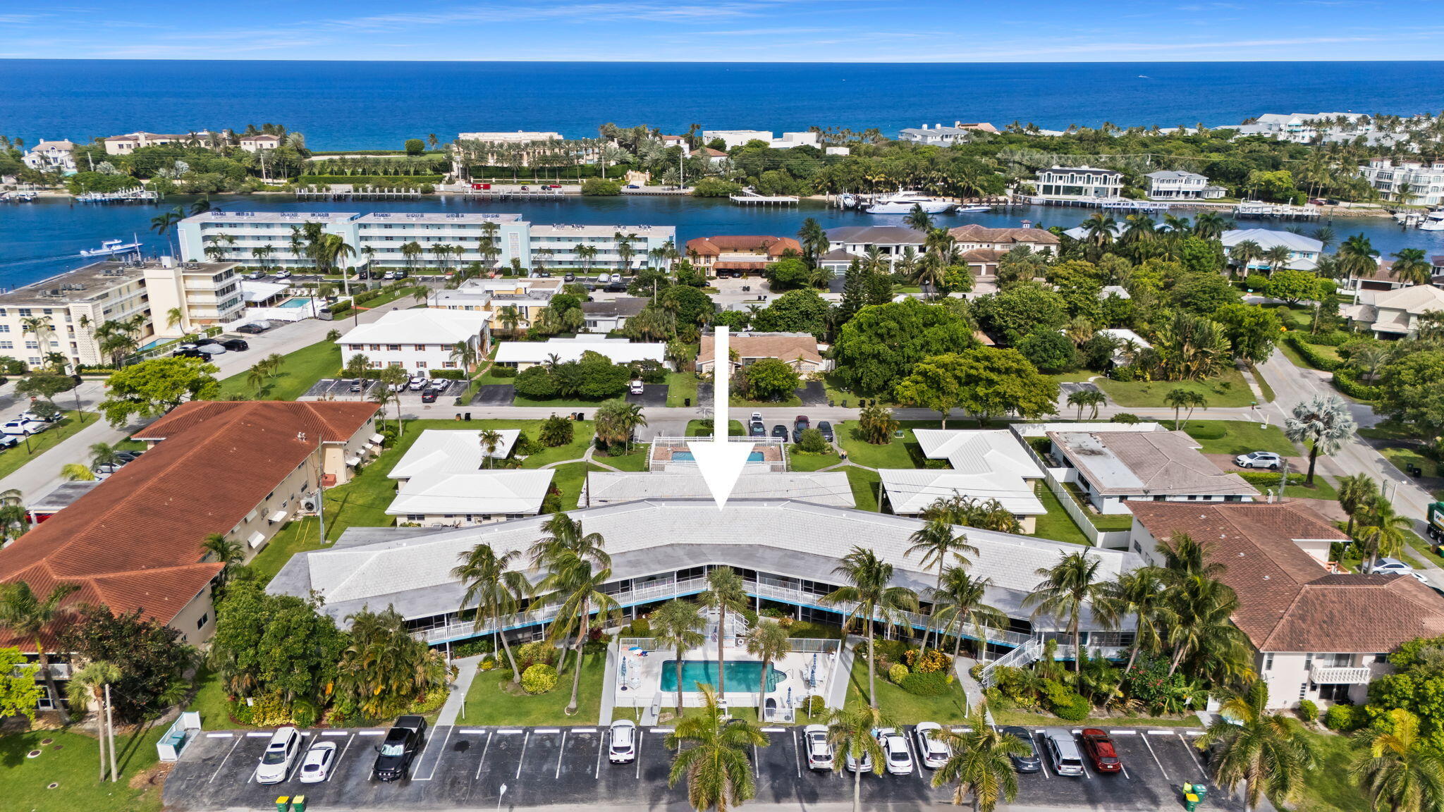 2748 NE 28th #20, Lighthouse Point FL 33064
