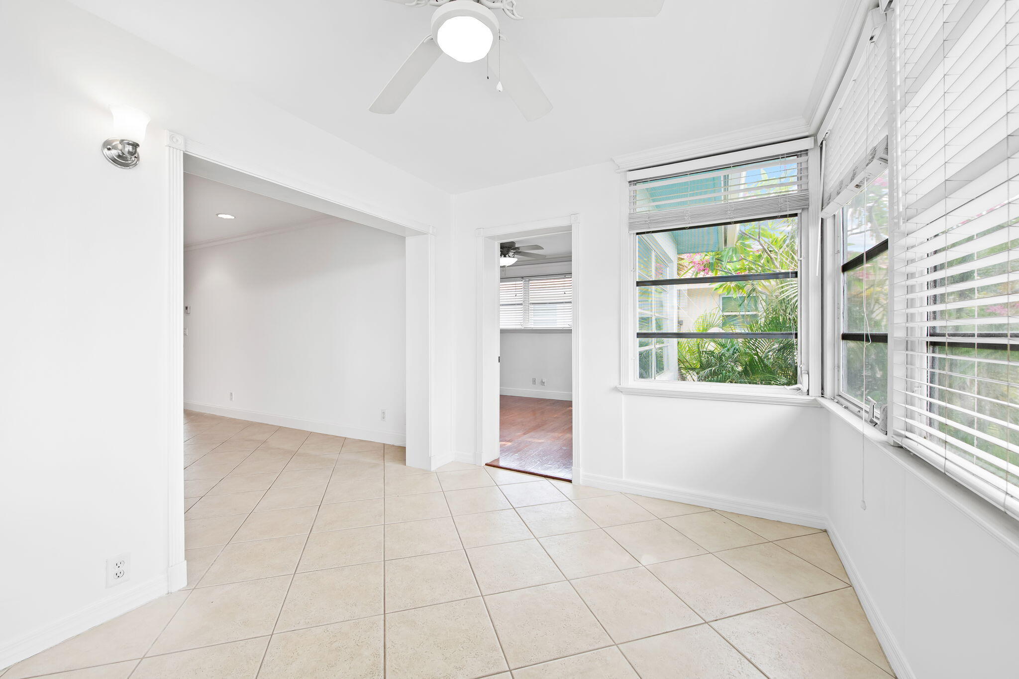 2748 NE 28th #20, Lighthouse Point FL 33064