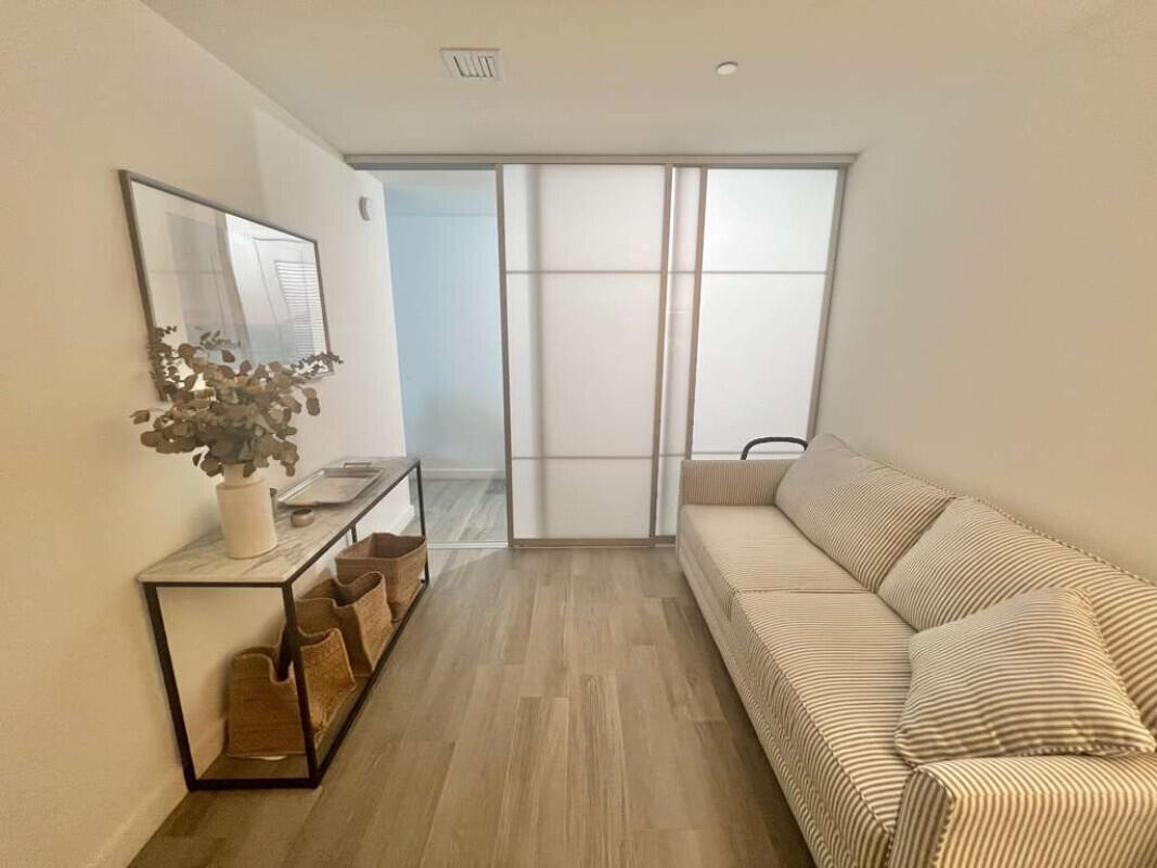 1100 S Miami #1711, Miami FL 33130