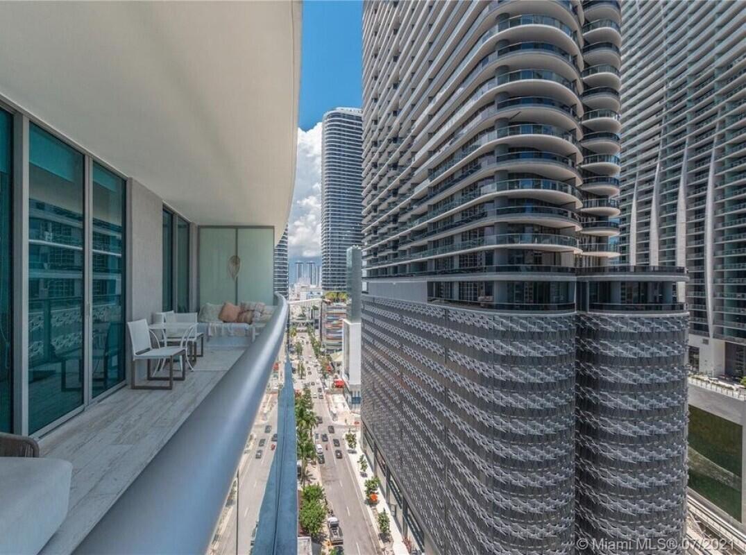 1100 S Miami #1711, Miami FL 33130