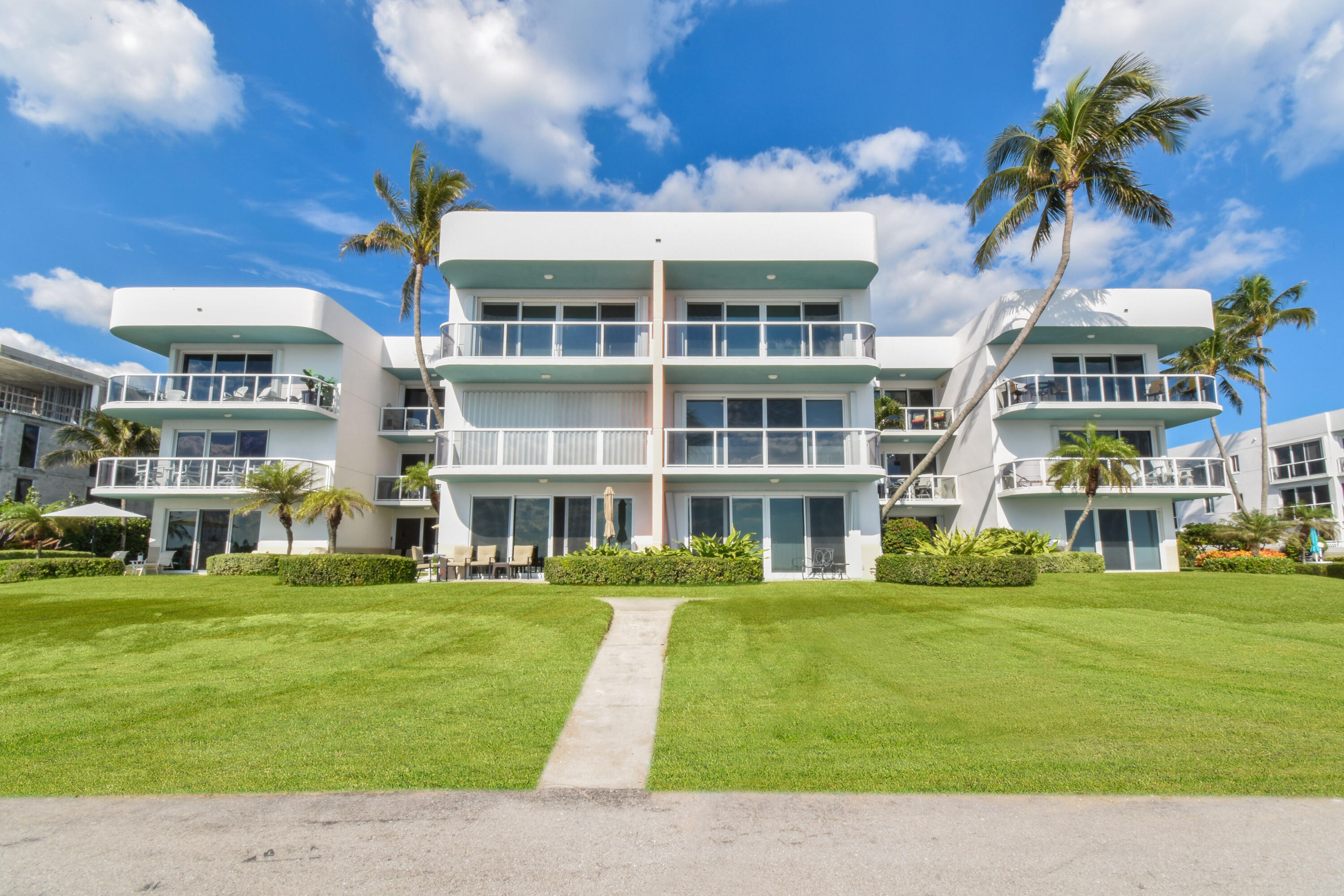 140 Inlet #312, Palm Beach Shores FL 33404