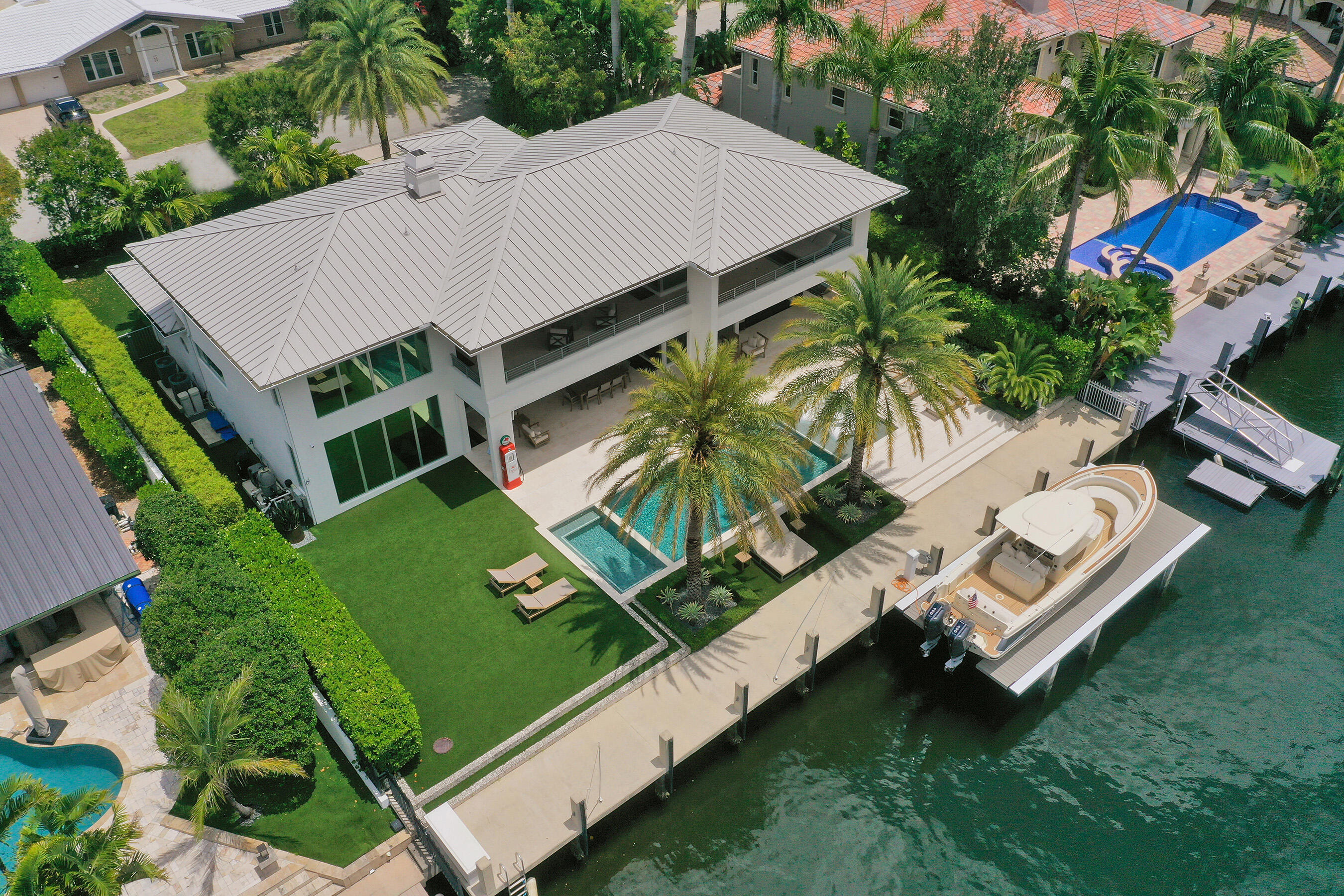 2718 NE 17th, Fort Lauderdale FL 33305