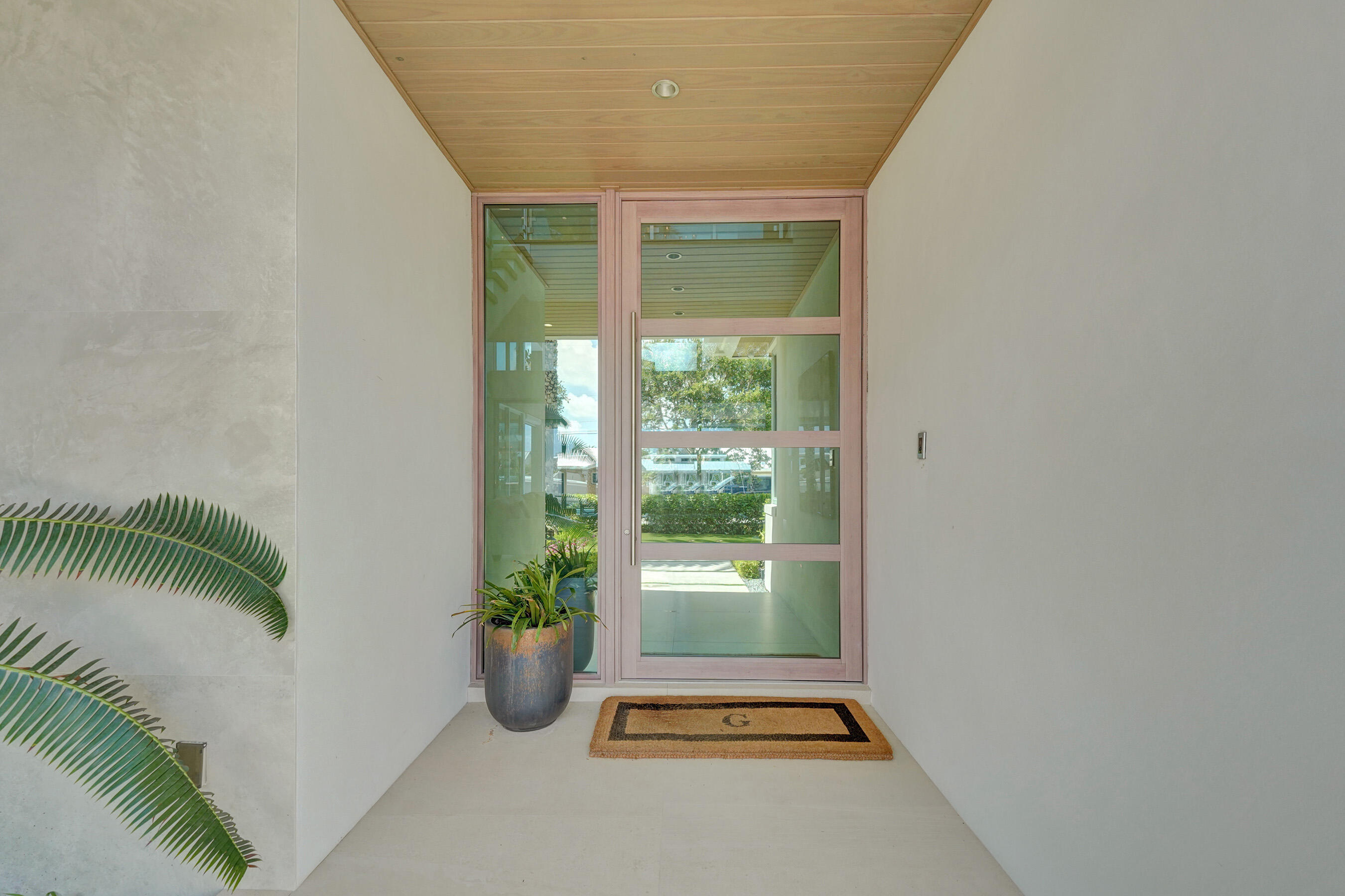 2718 NE 17th, Fort Lauderdale FL 33305