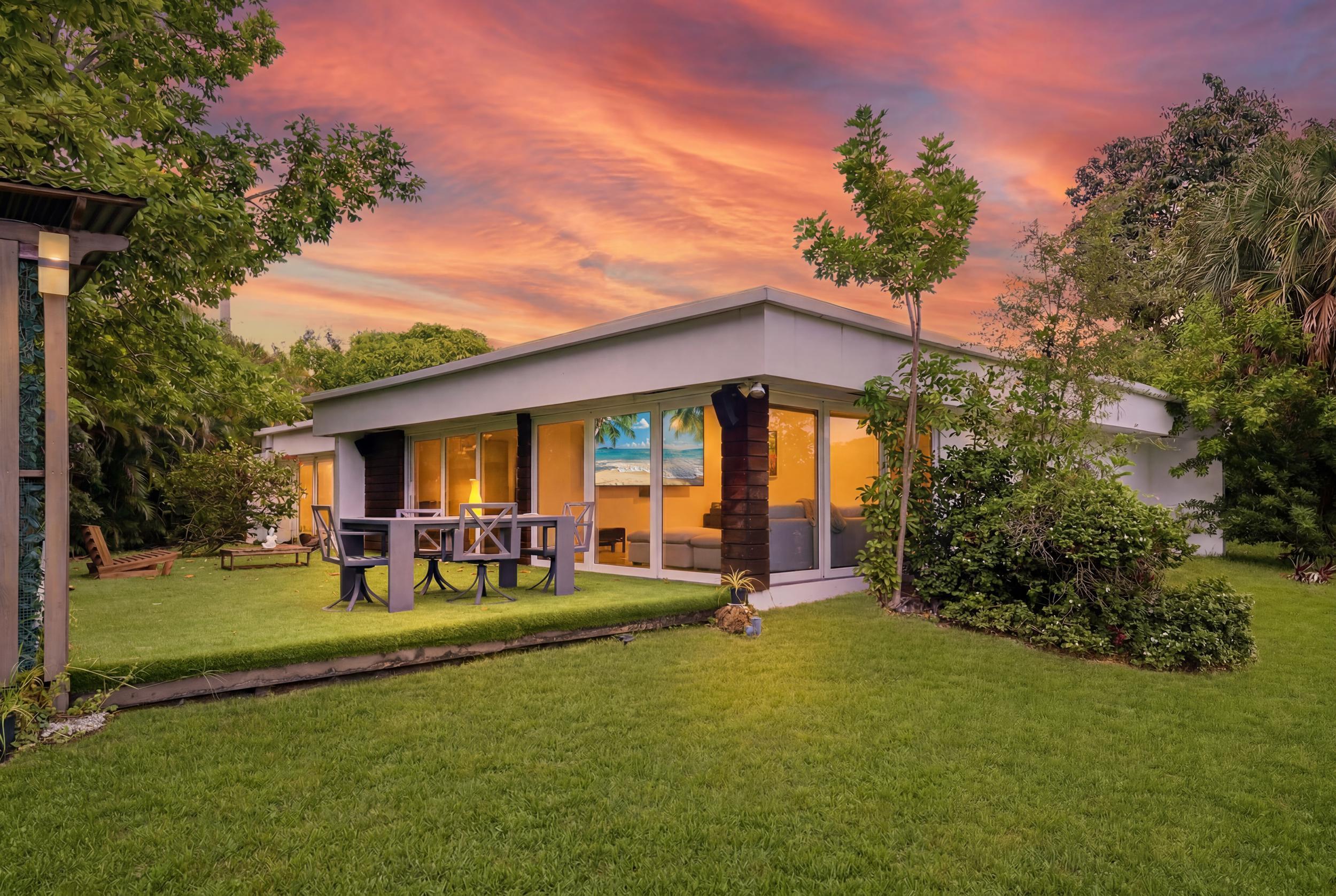 4400 Queen Palm, Tamarac FL 33319