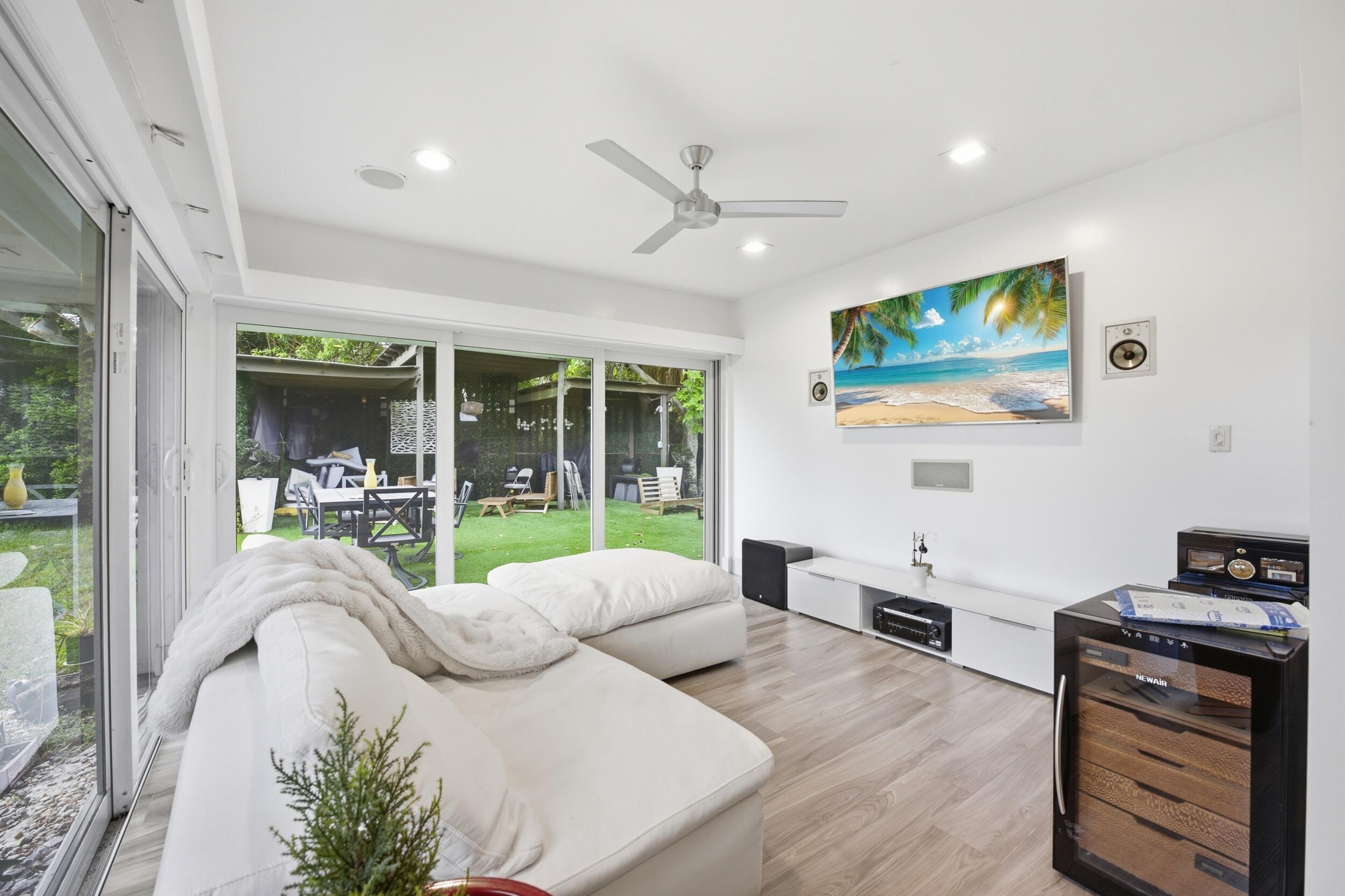 4400 Queen Palm, Tamarac FL 33319