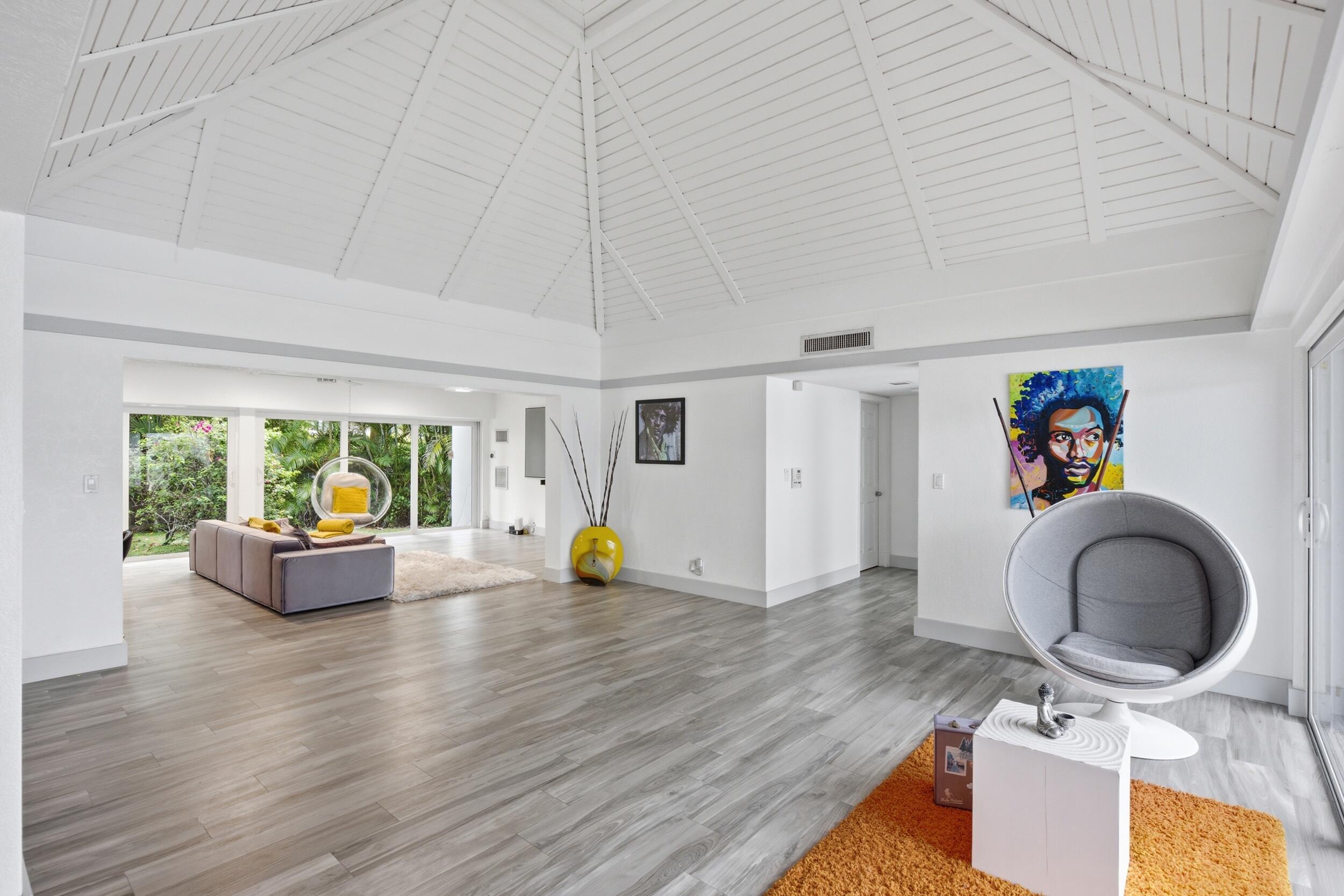 4400 Queen Palm, Tamarac FL 33319