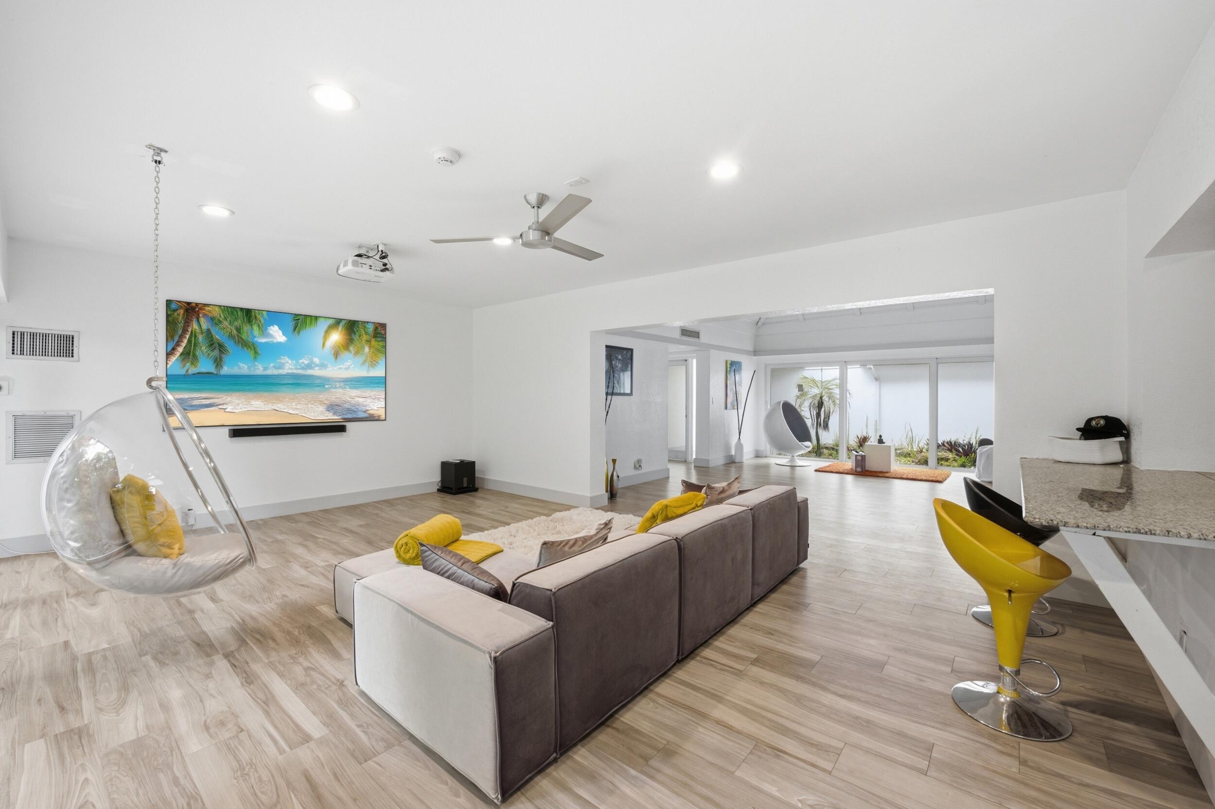 4400 Queen Palm, Tamarac FL 33319