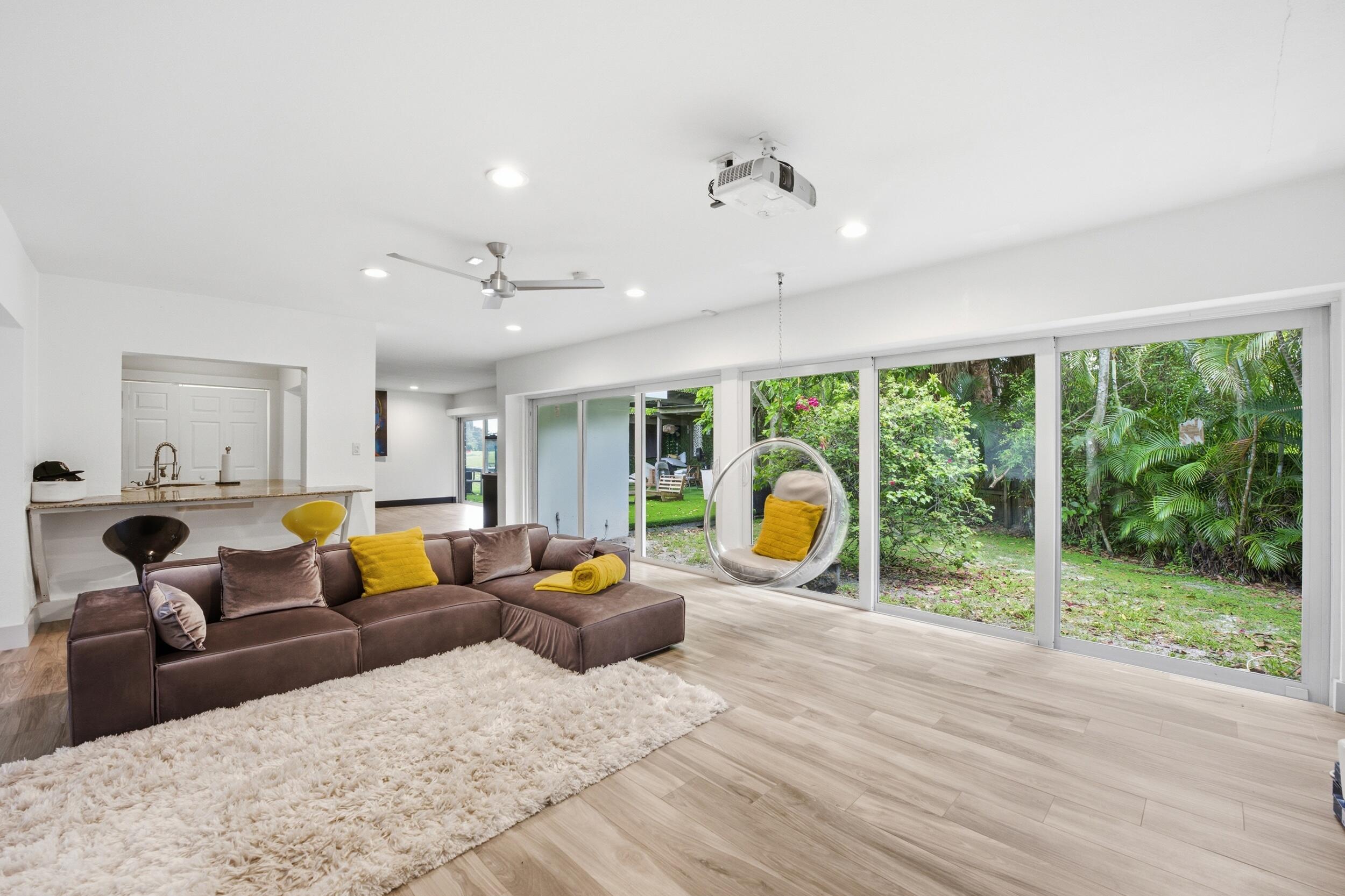 4400 Queen Palm, Tamarac FL 33319