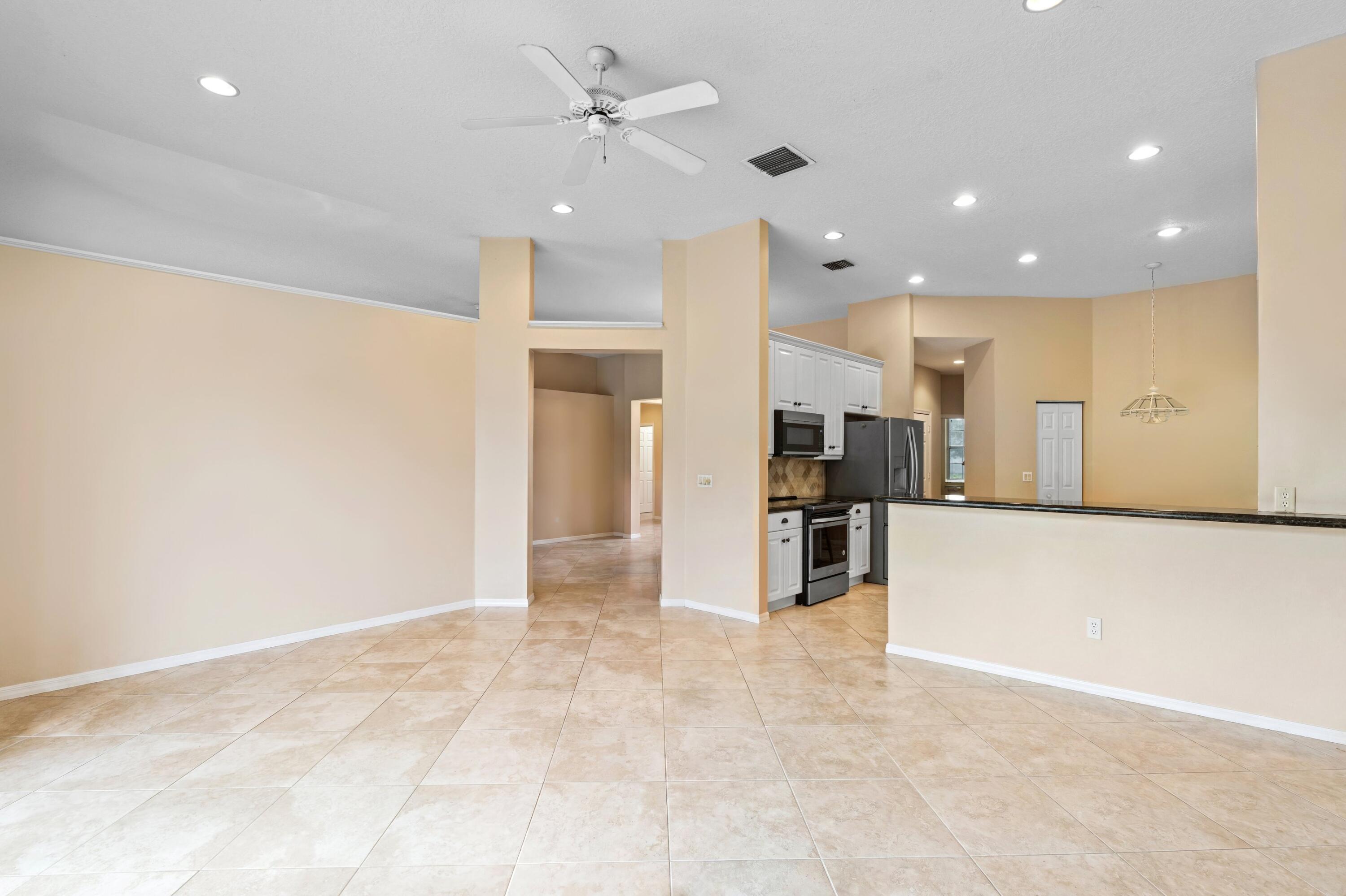 12800 Yardley, Boca Raton FL 33428