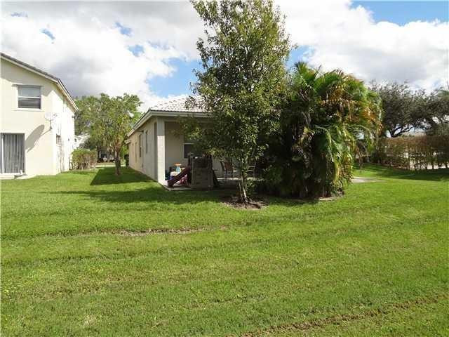 7953 NW 70th, Parkland FL 33067