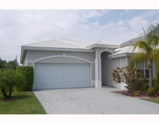 7953 NW 70th, Parkland FL 33067
