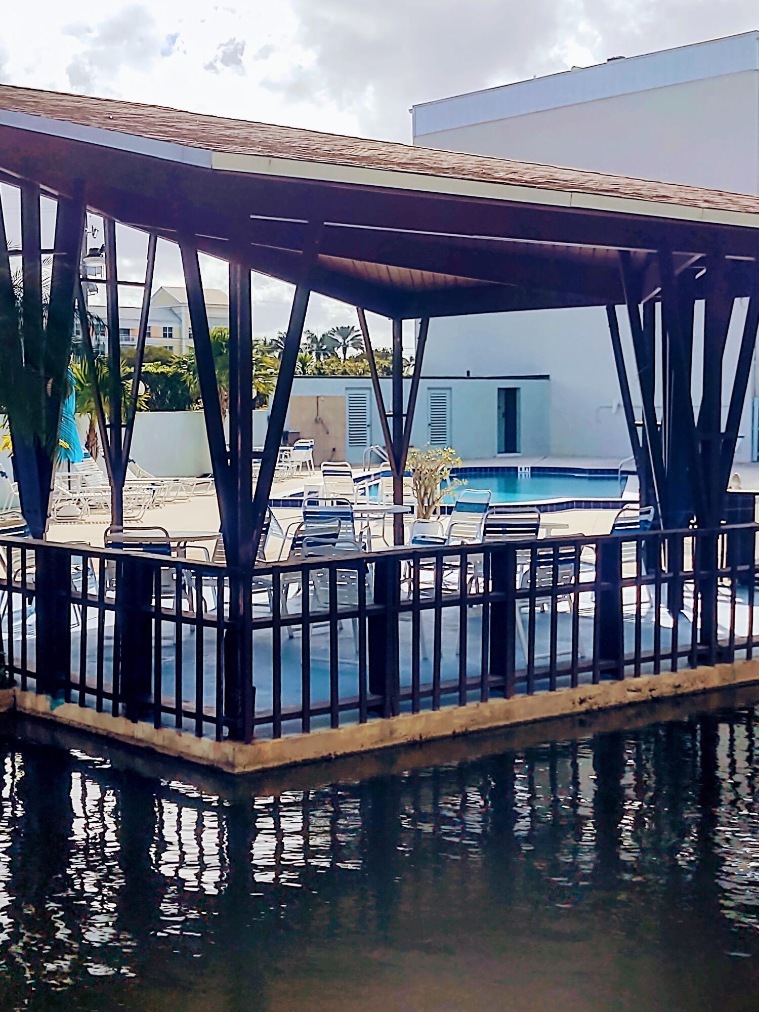 896 N Federal #325, Lantana FL 33462