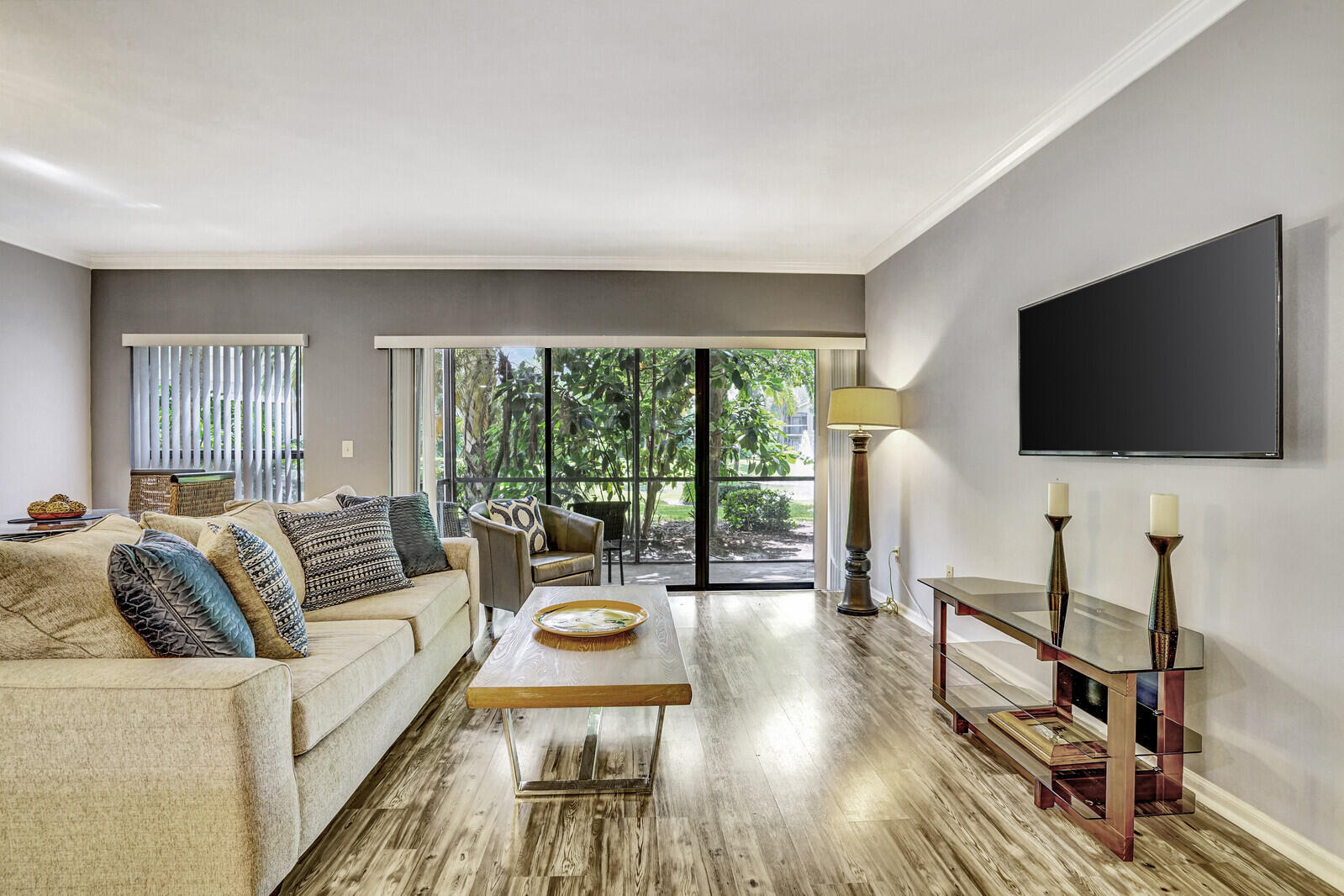 11863 Wimbledon #425, Wellington FL 33414