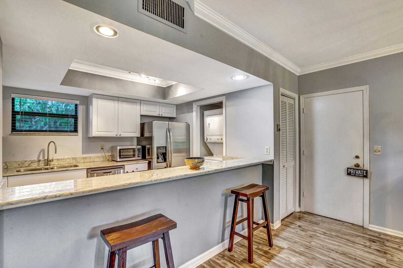 11863 Wimbledon #425, Wellington FL 33414